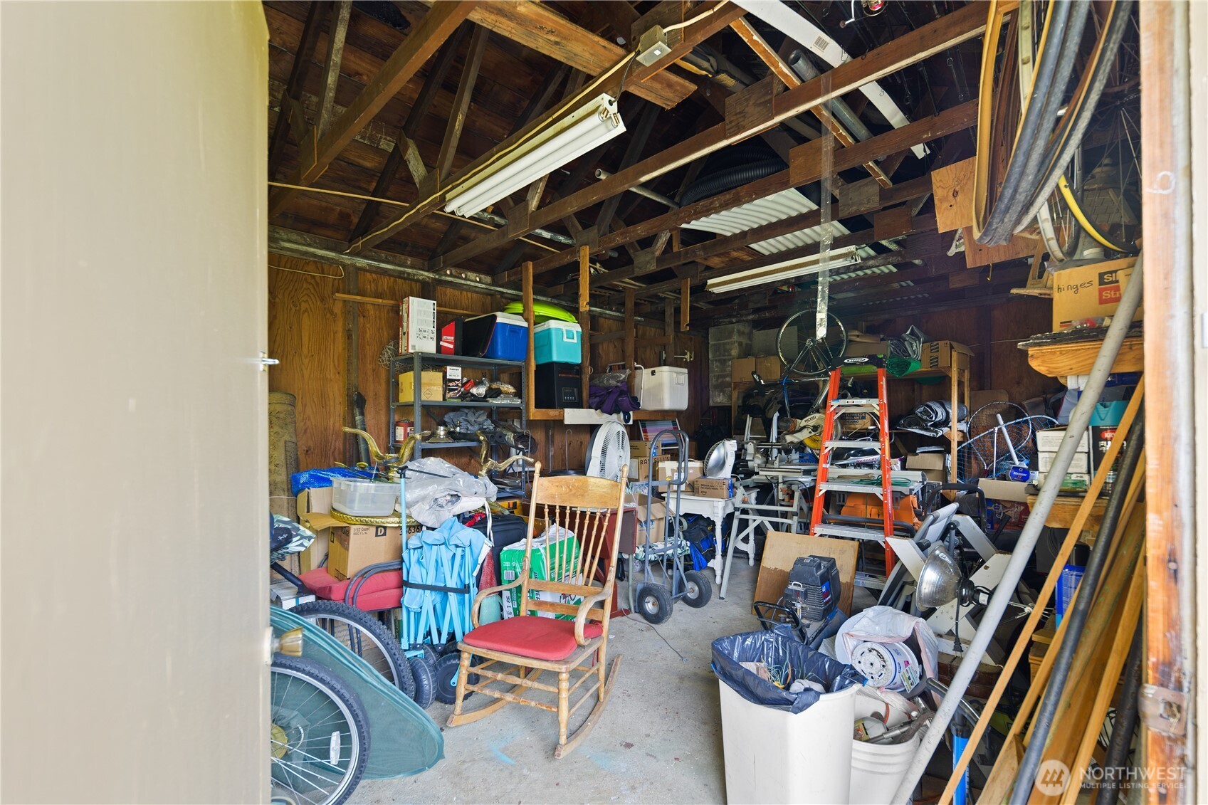 813 Jefferson Avenue NE