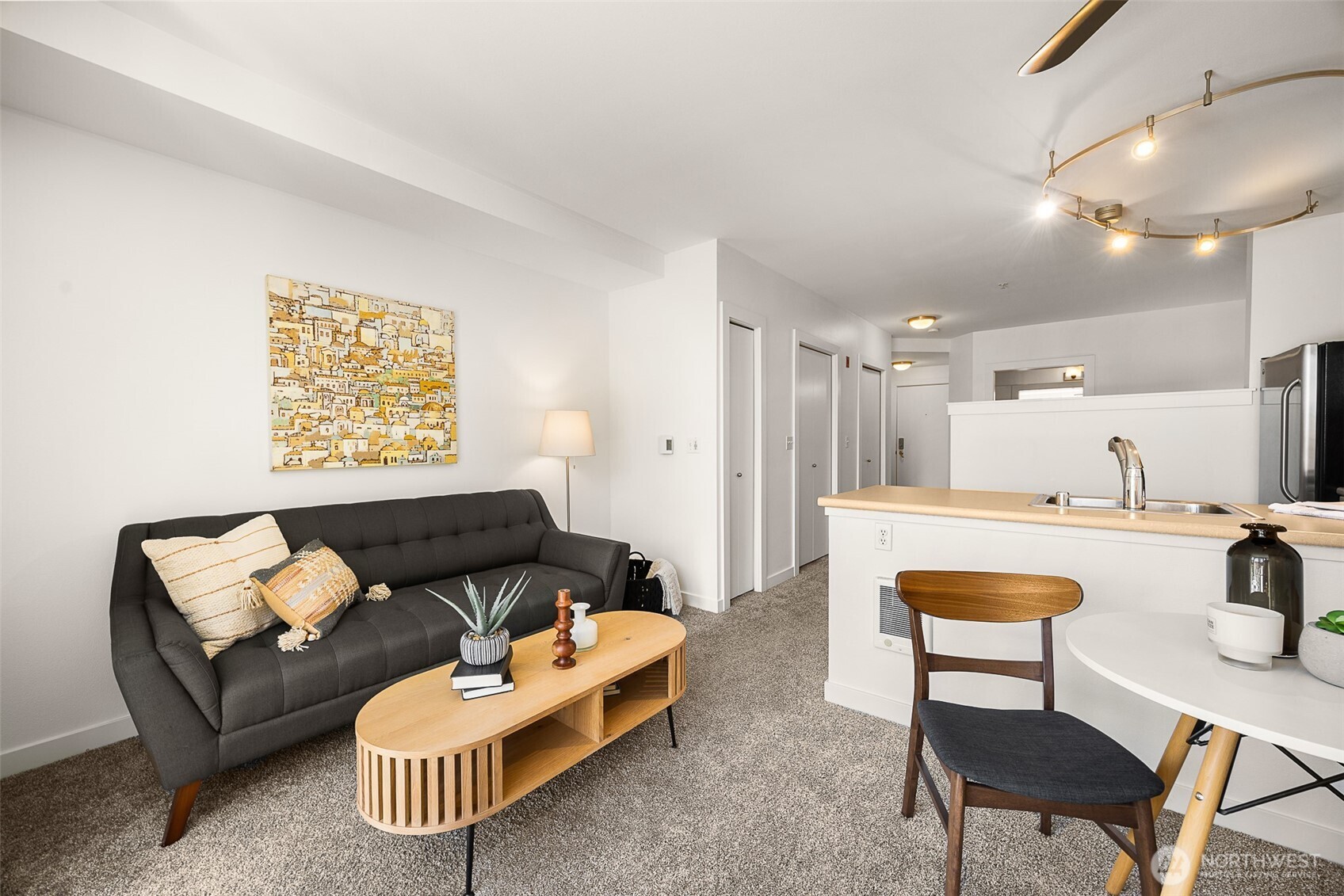 1410 E Pine Street Unit: W326