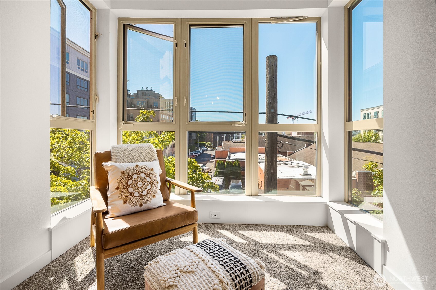 1410 E Pine Street Unit: W326