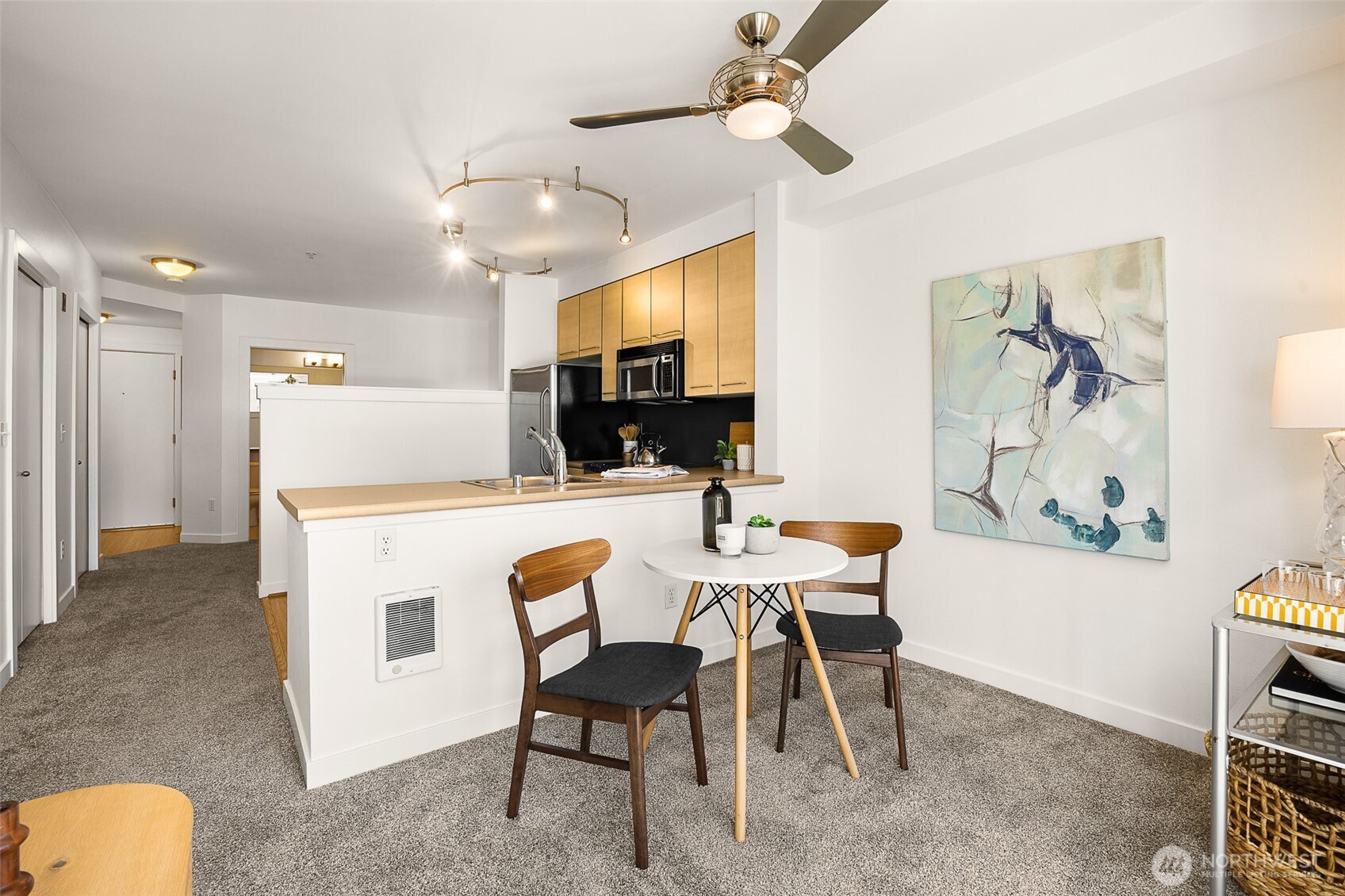 1410 E Pine Street Unit: W326