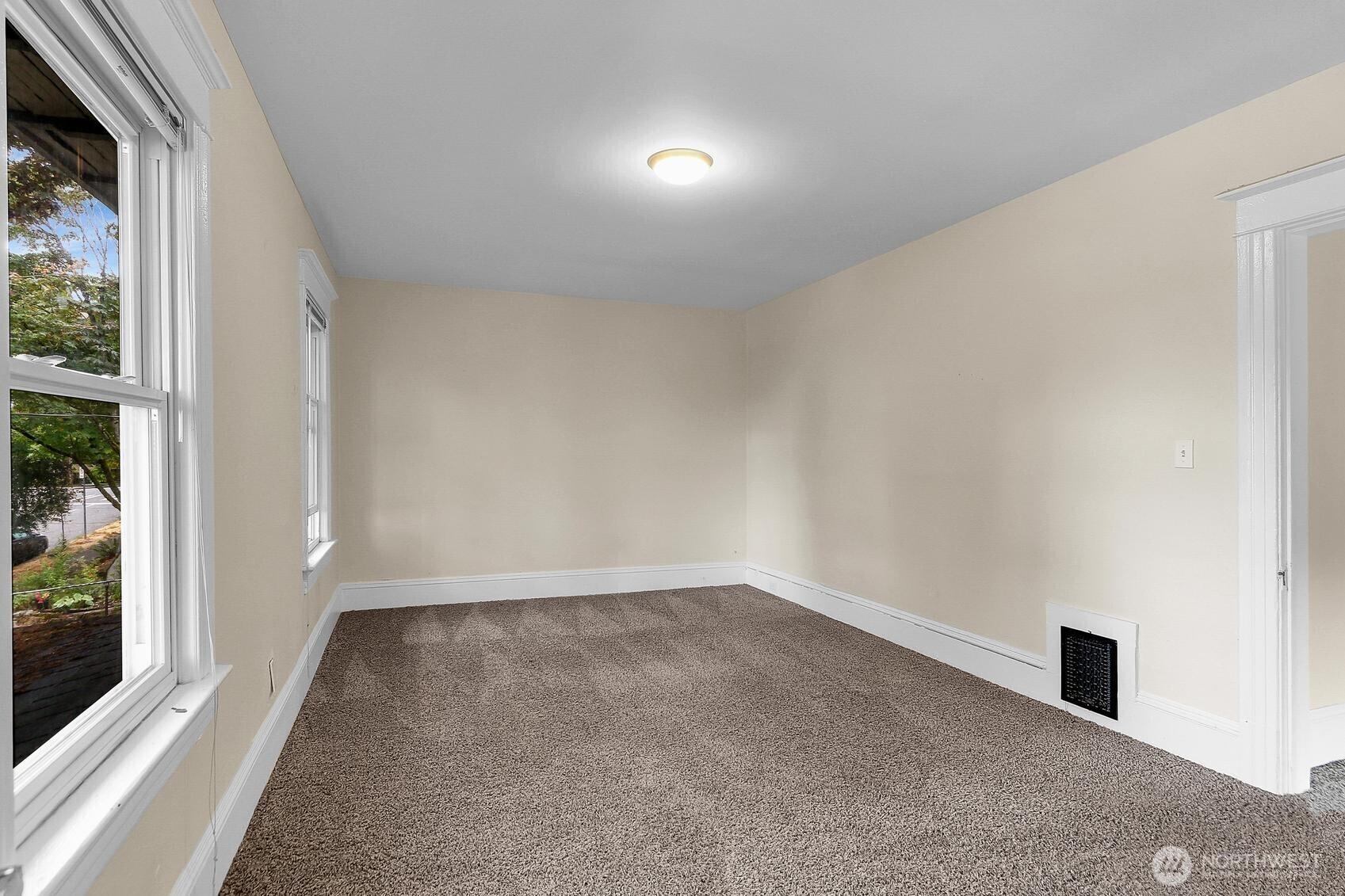 1814 E Cherry Street