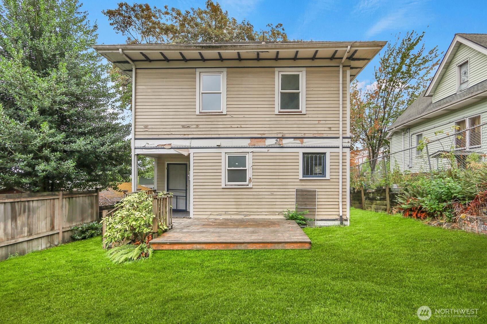 1814 E Cherry Street