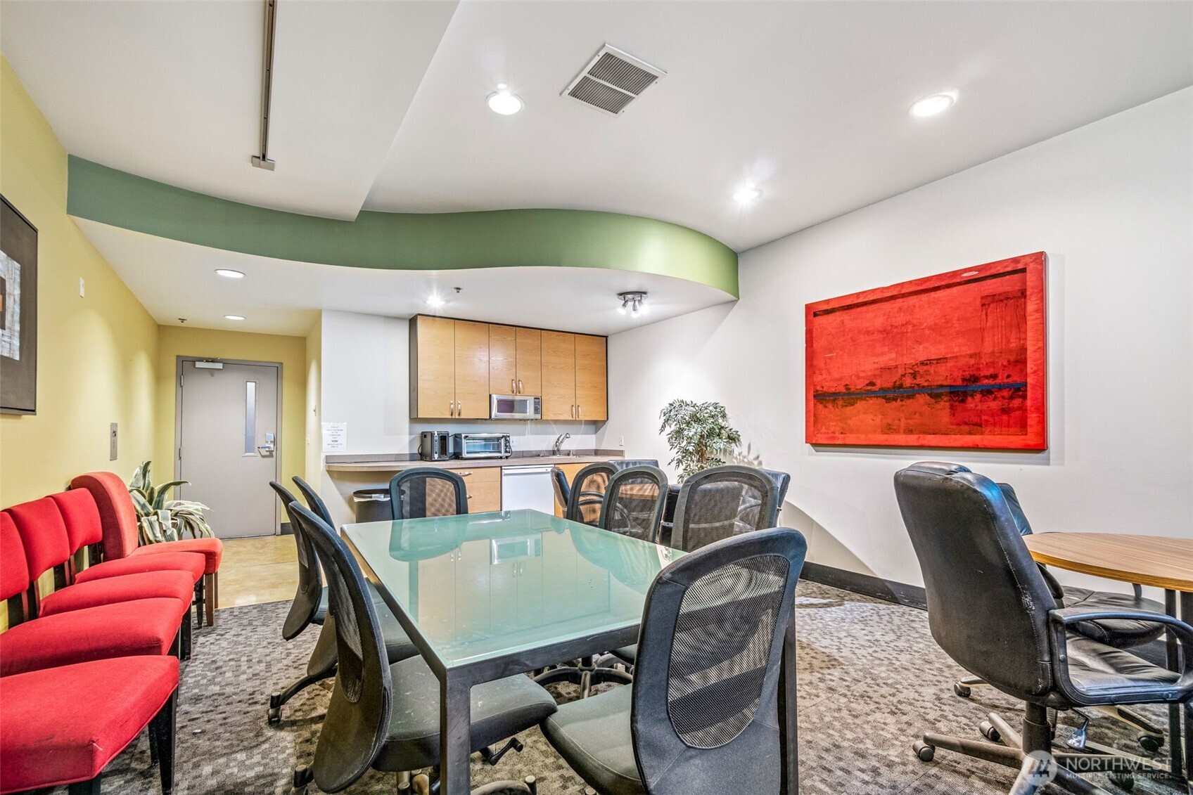 2440 Western Avenue Unit: 503