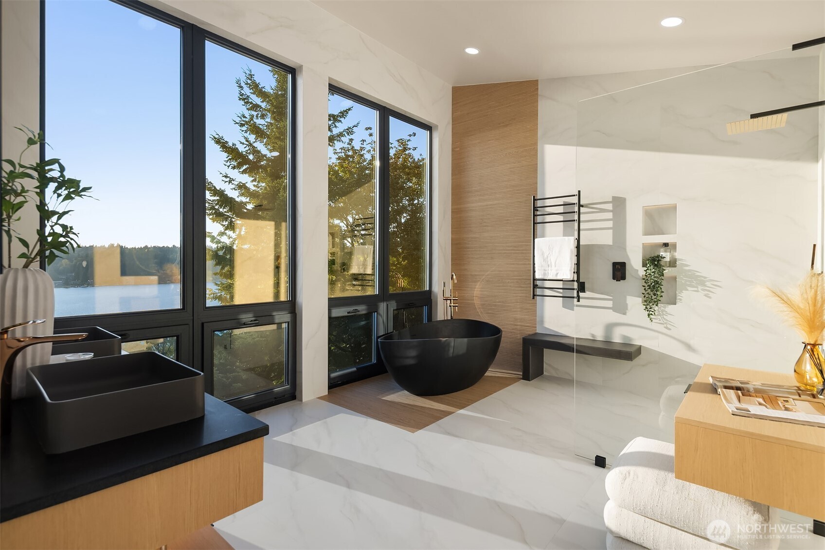 6815 Lake Washington Boulevard SE