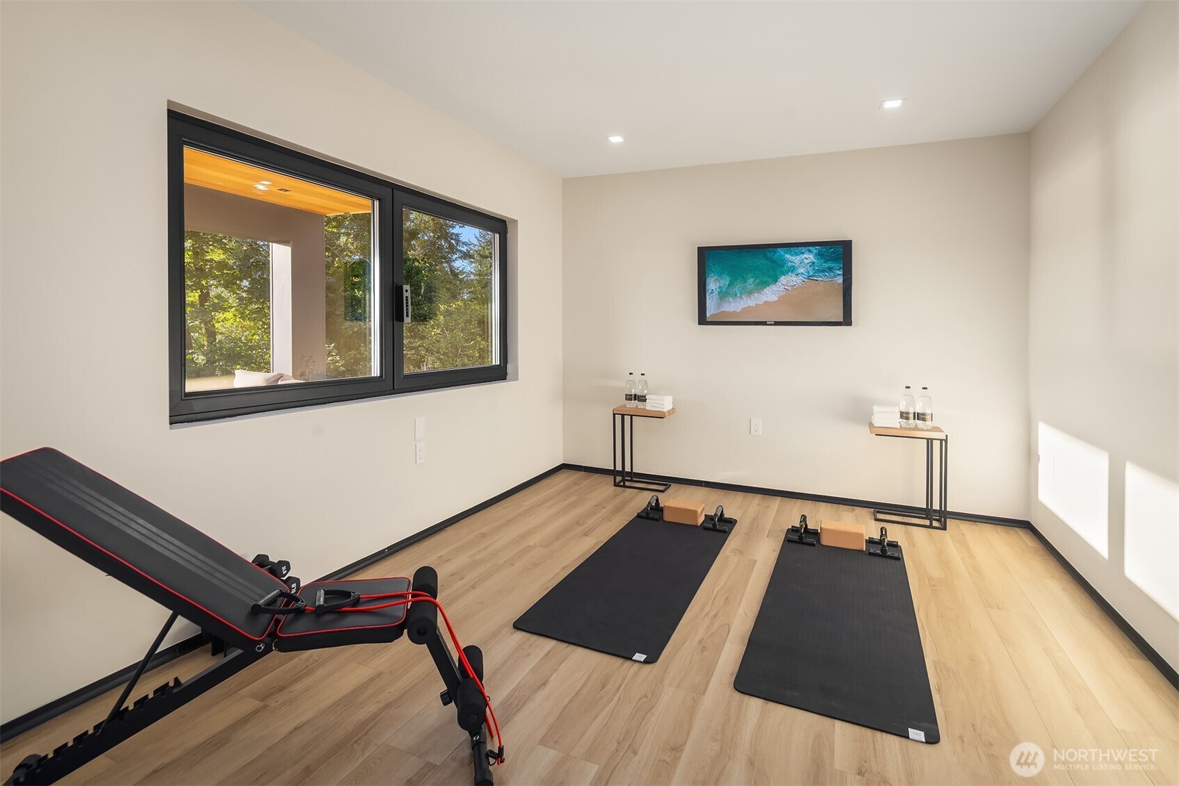 6815 Lake Washington Boulevard SE