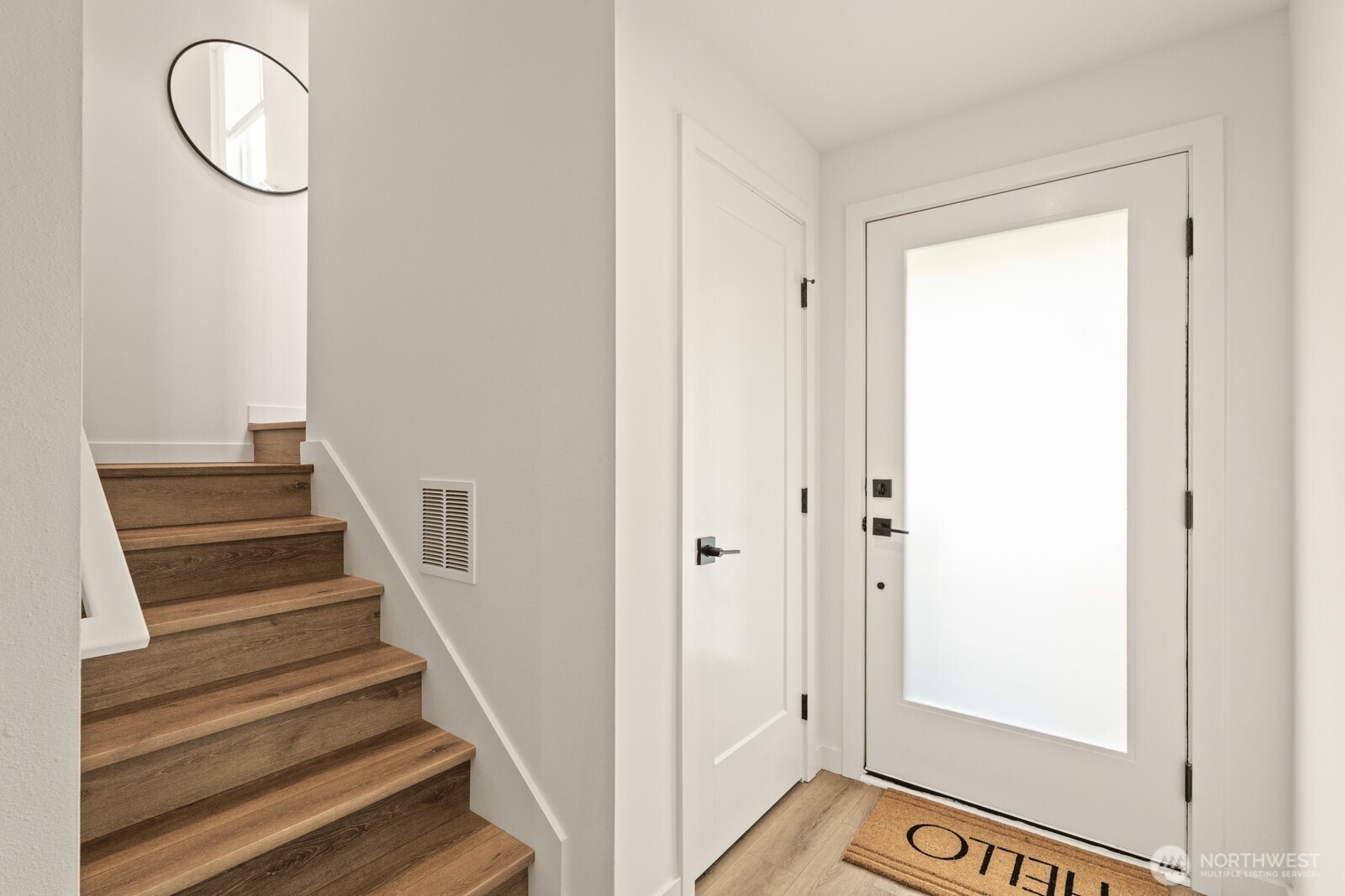 1508 18th AVE Unit: B