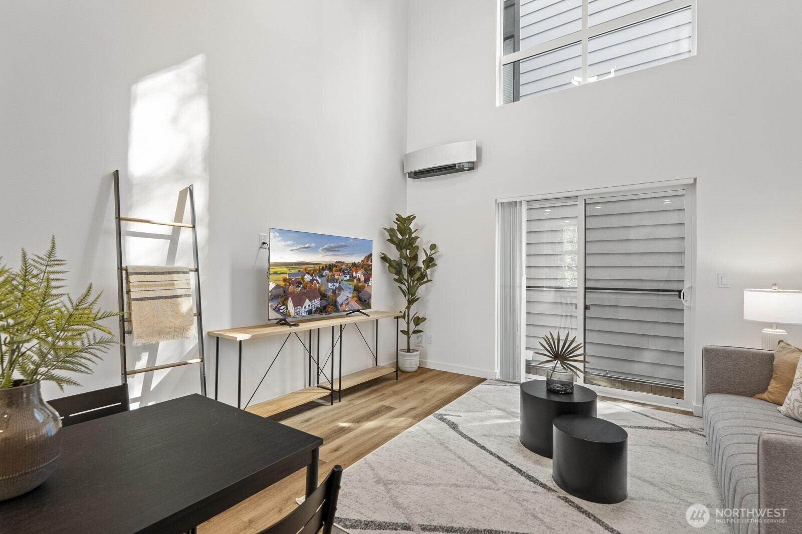 1508 18th AVE Unit: B