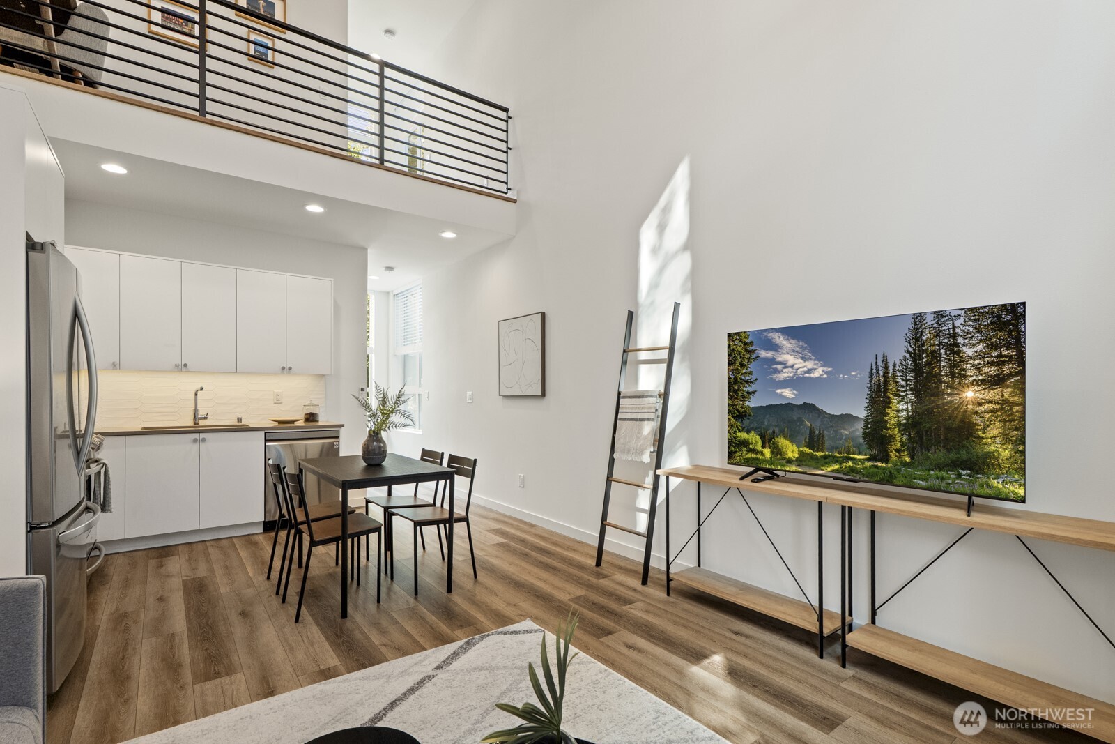 1508 18th AVE Unit: B