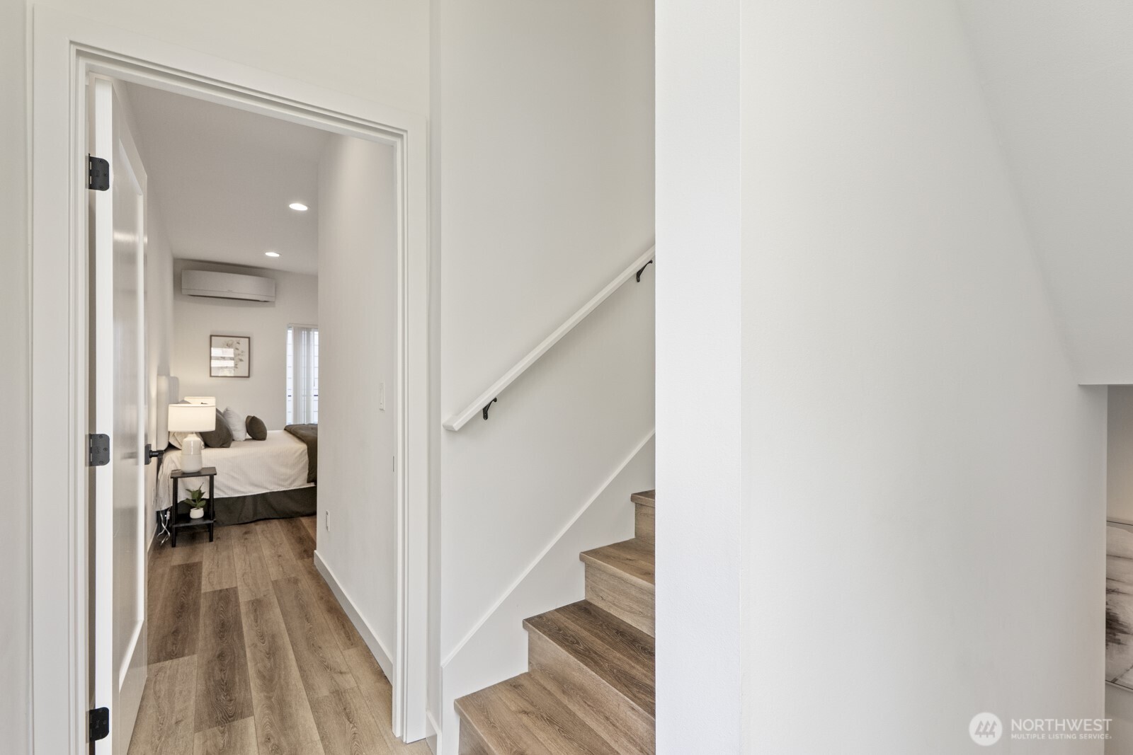 1508 18th AVE Unit: B