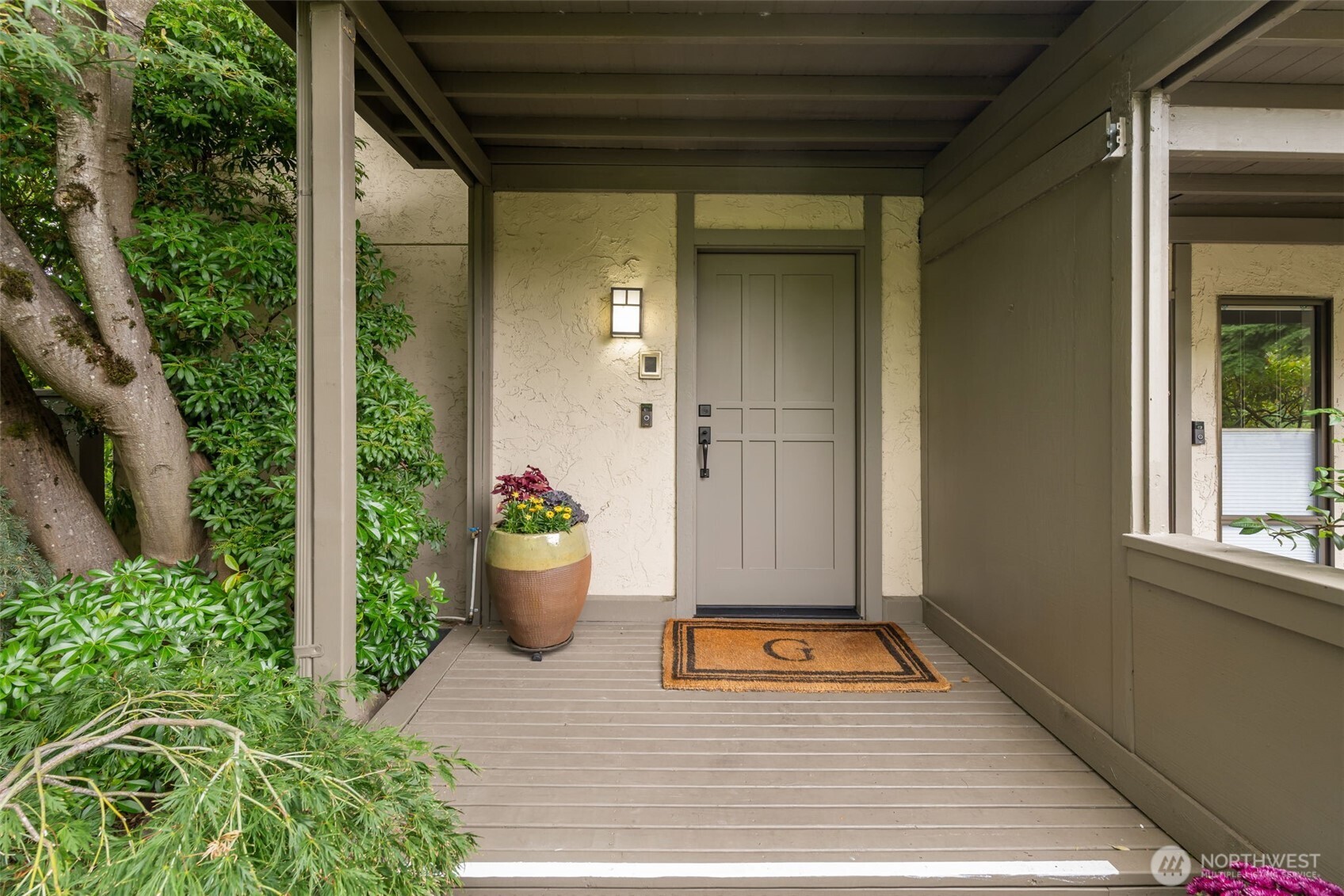 6570 Park Point Way NE