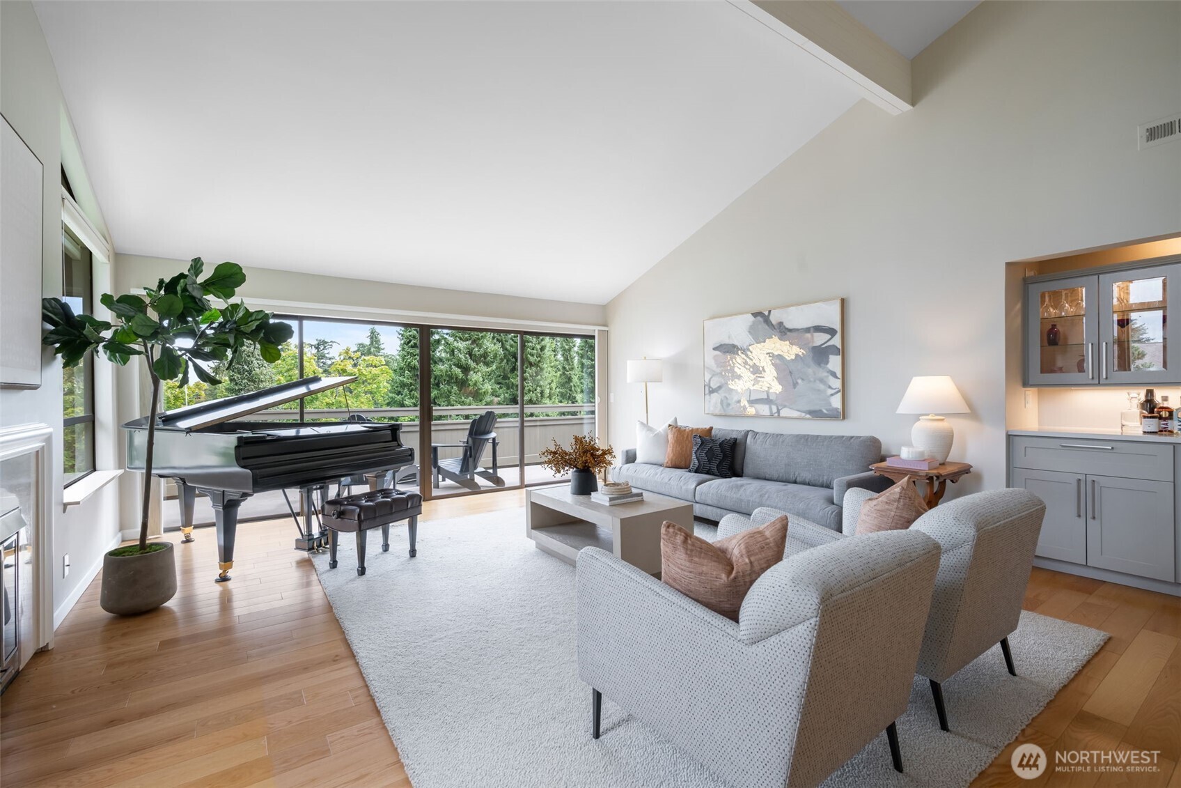 6570 Park Point Way NE