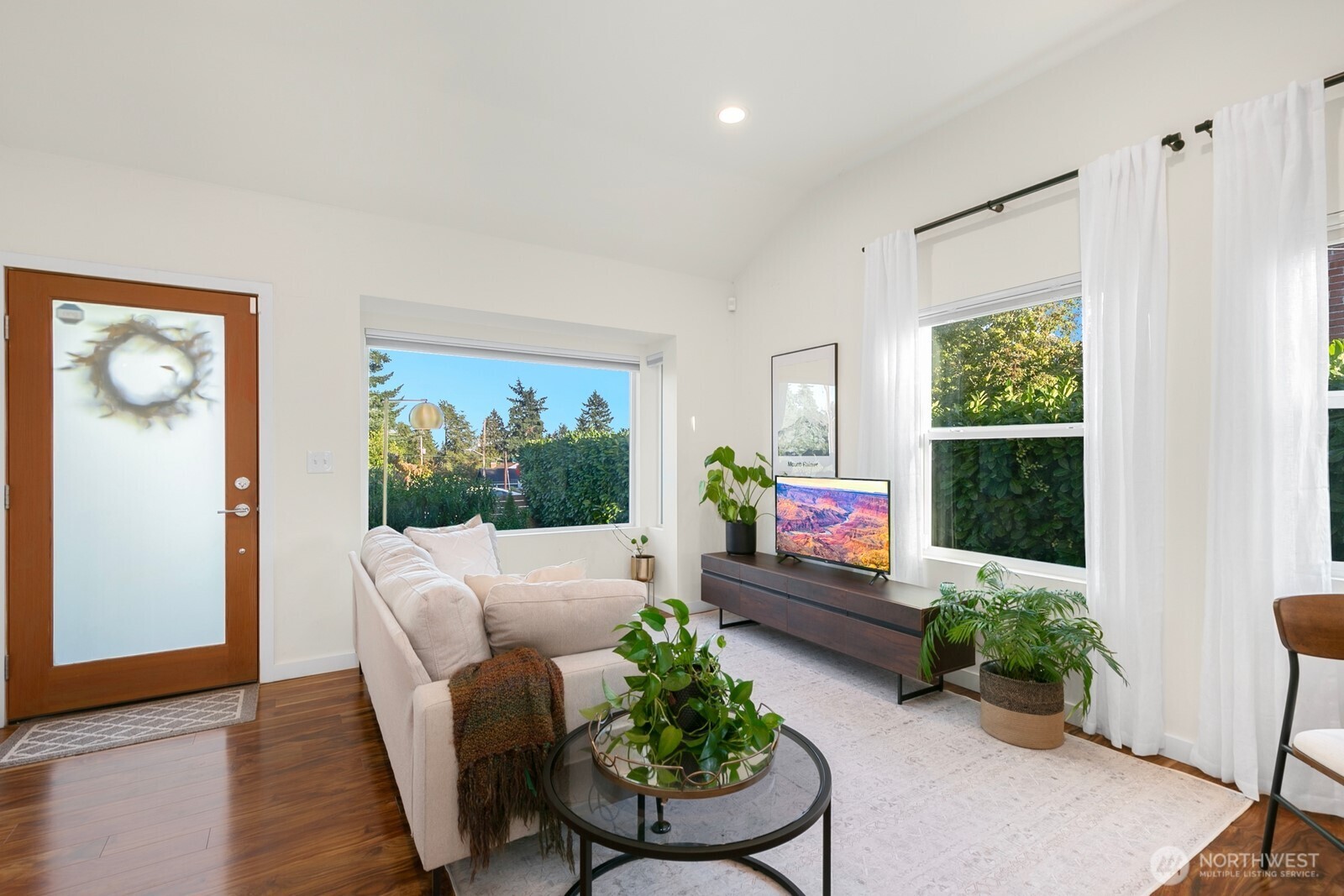 10743 Fremont Avenue N