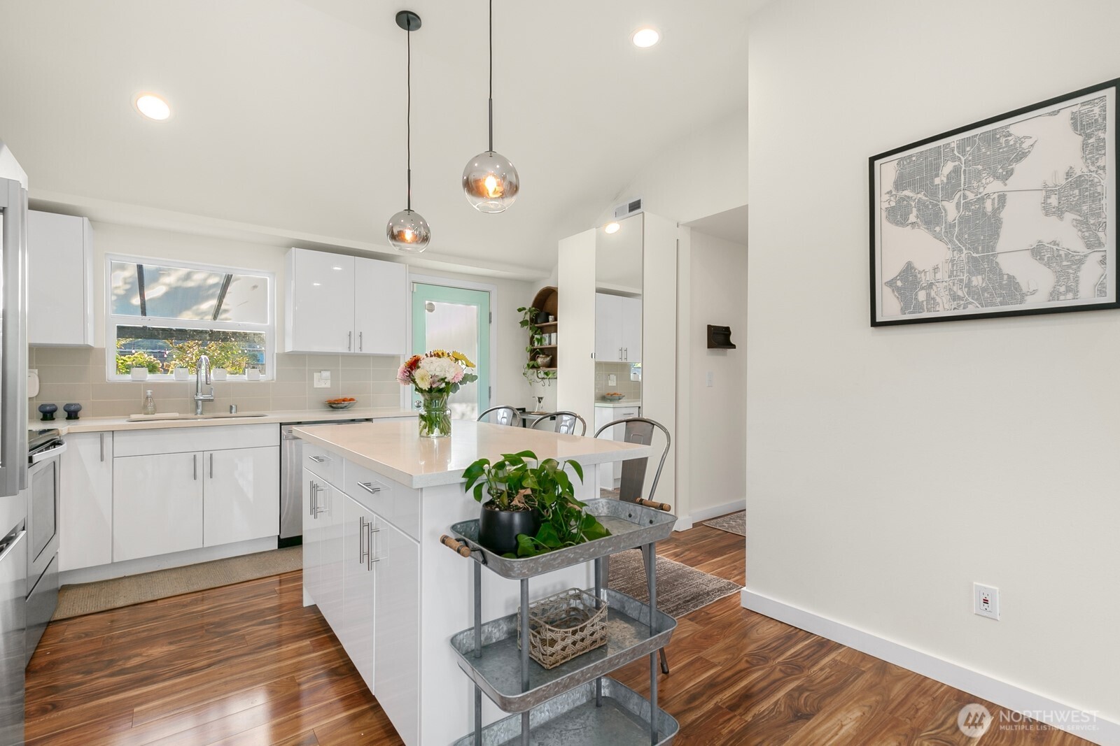 10743 Fremont Avenue N