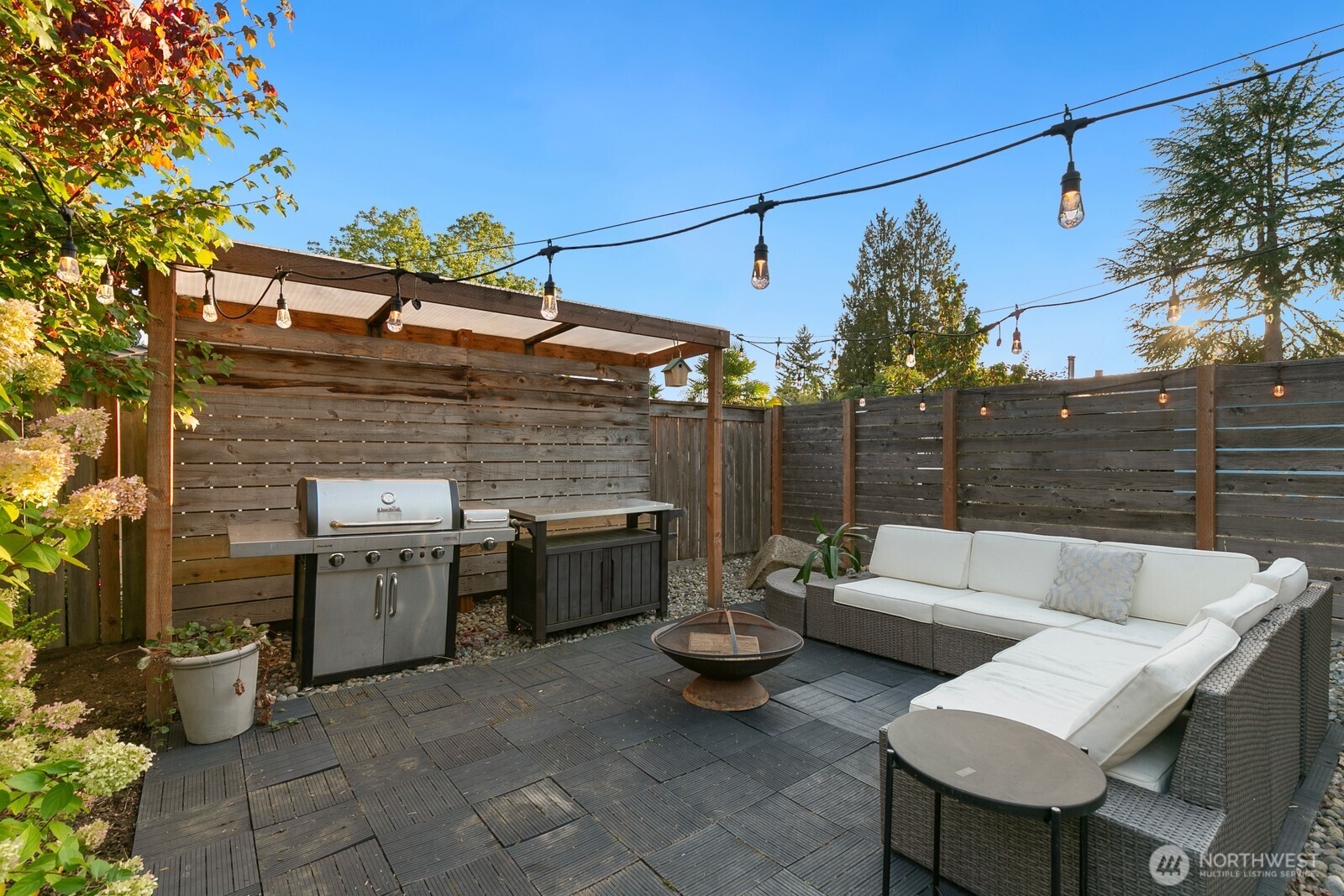 10743 Fremont Avenue N