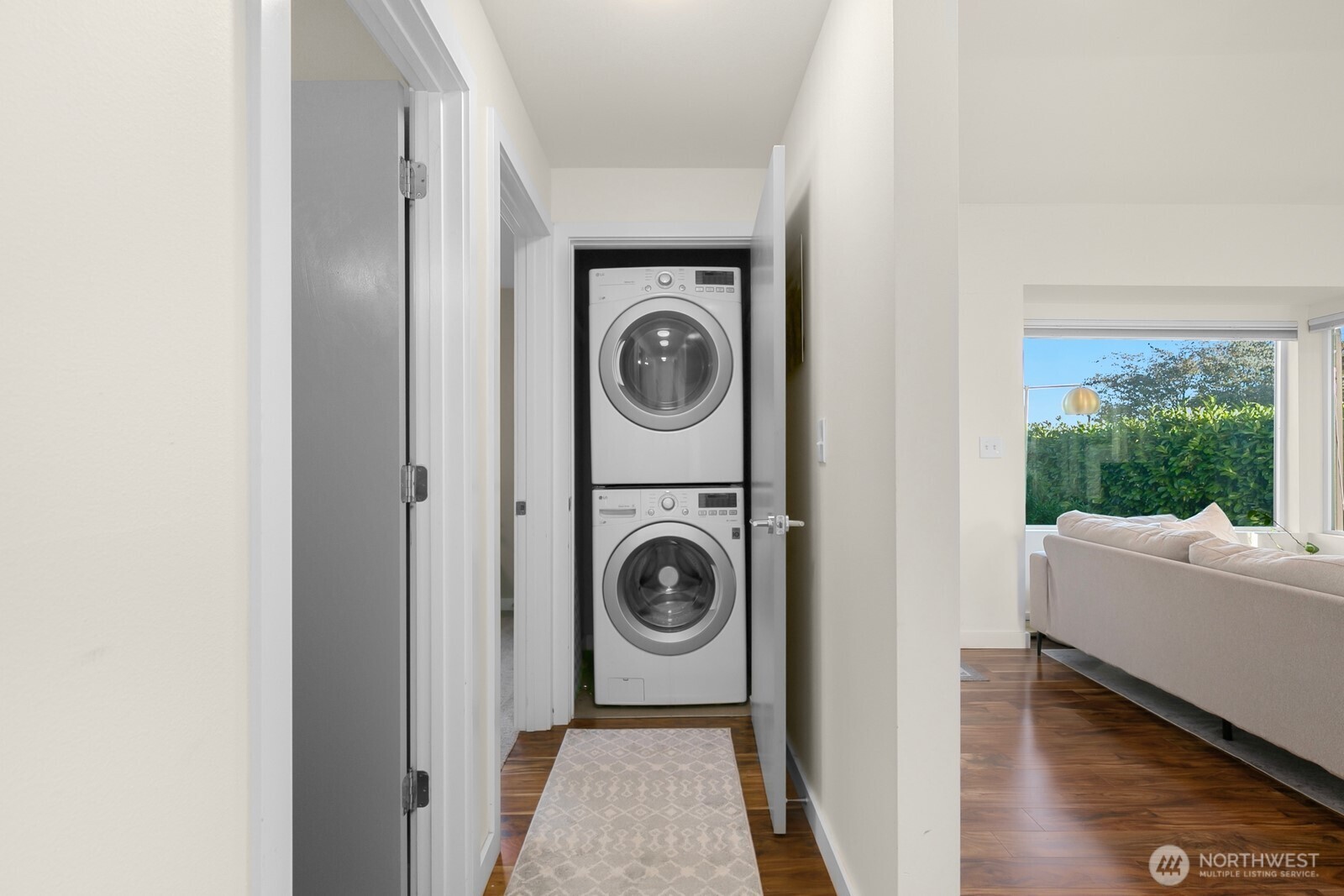 10743 Fremont Avenue N