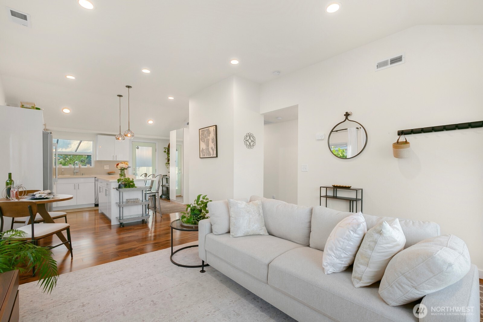 10743 Fremont Avenue N