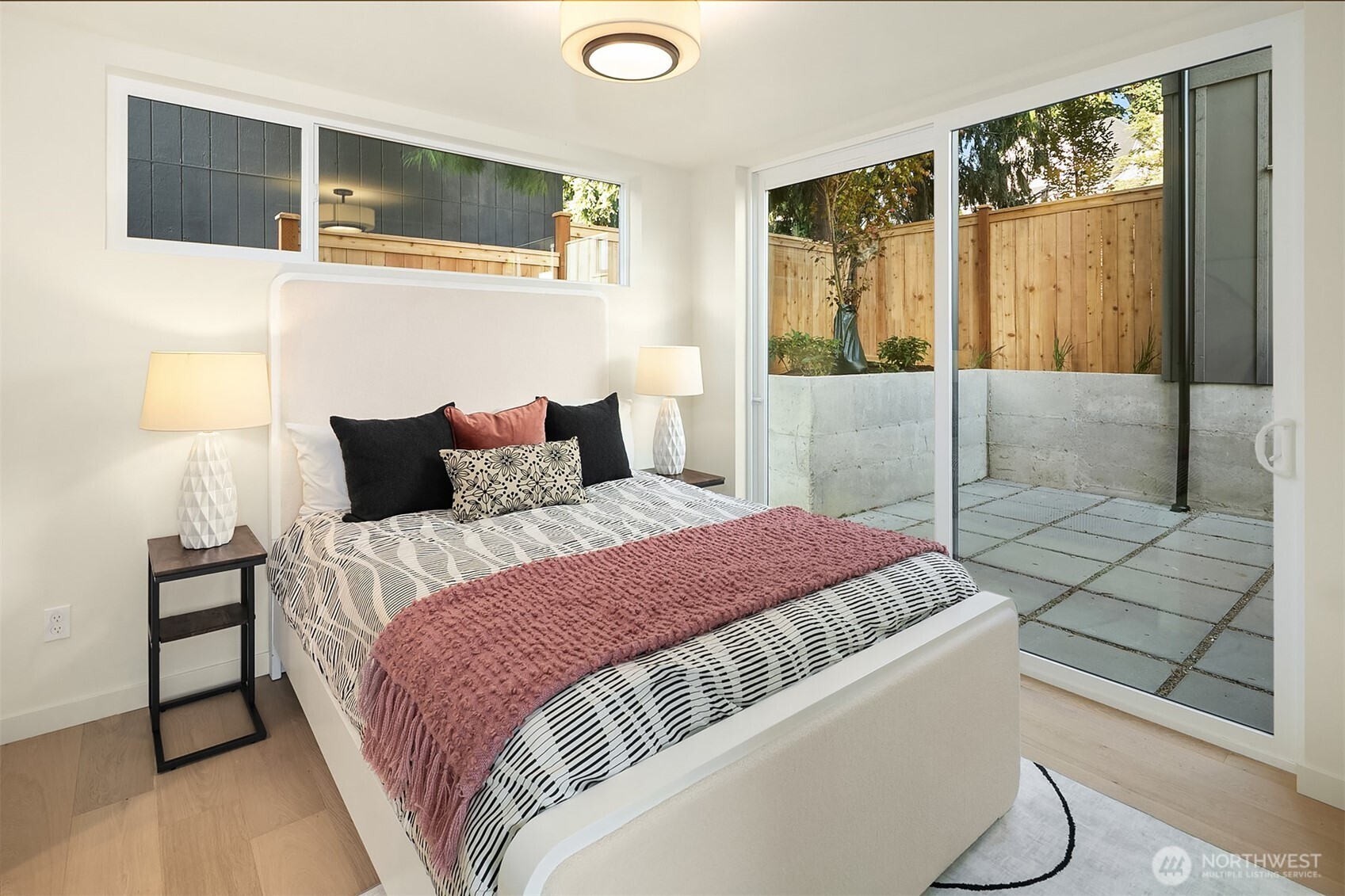 3010 B 32nd Avenue W