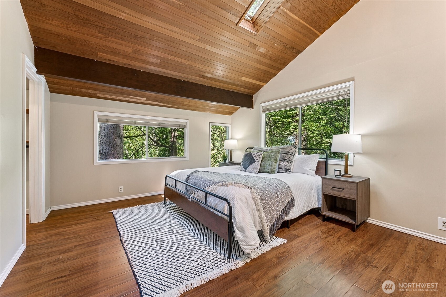 15602 26th Avenue SW