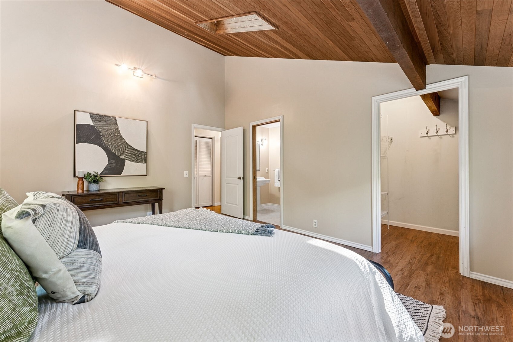 15602 26th Avenue SW