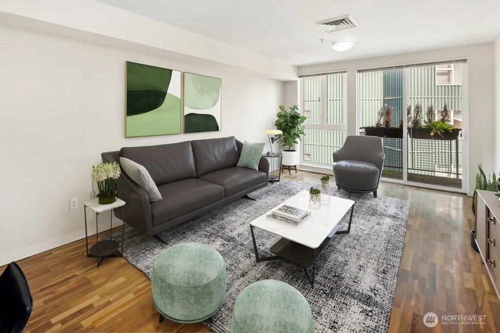 3104 Western Avenue Unit: 602