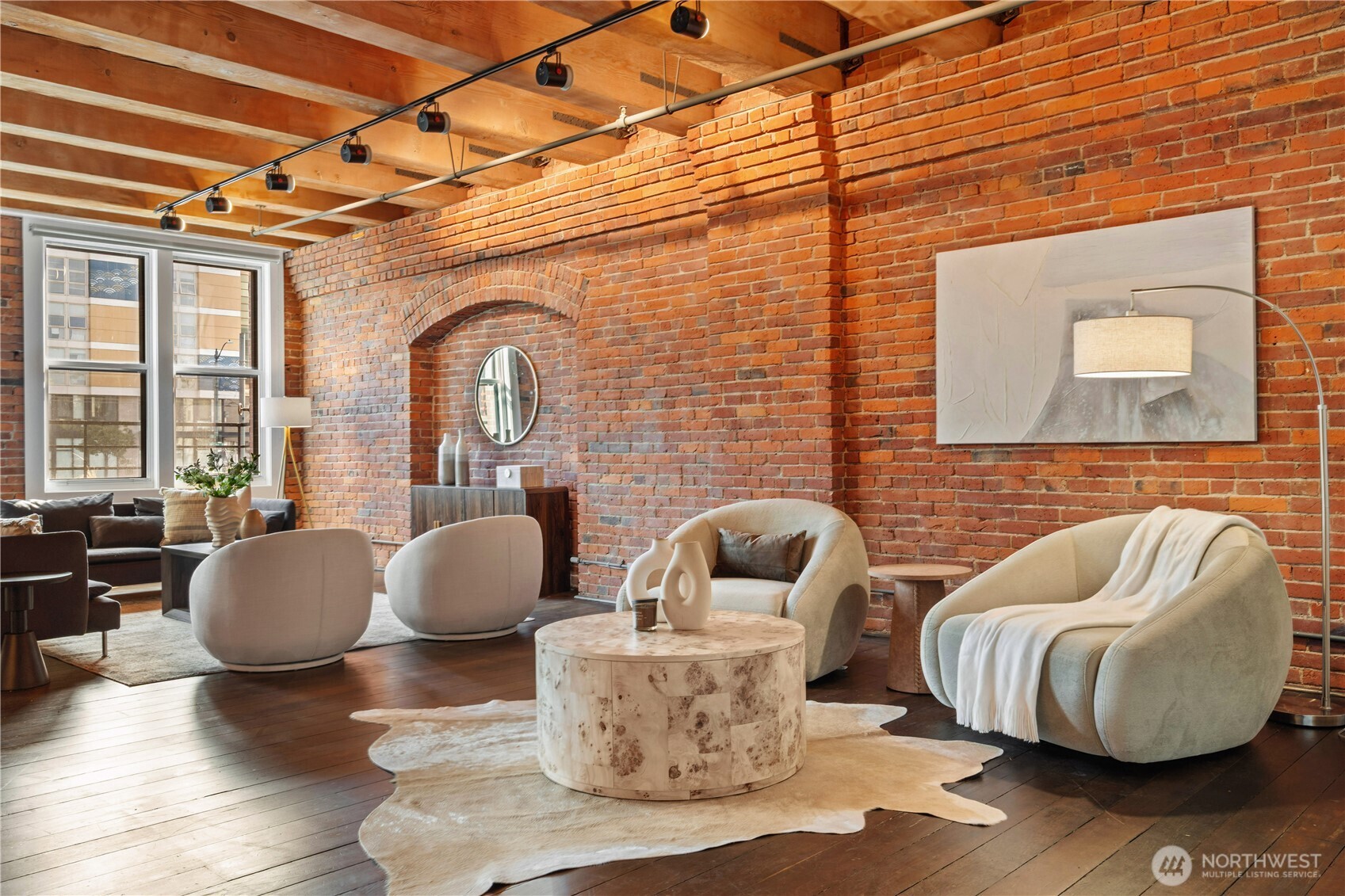 210 S 3rd Avenue Unit: 2D