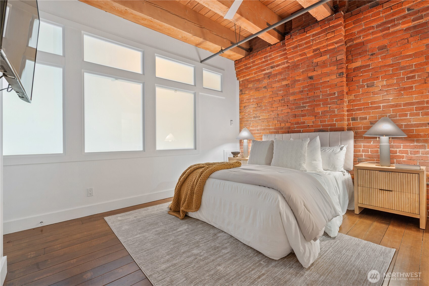 210 S 3rd Avenue Unit: 2D