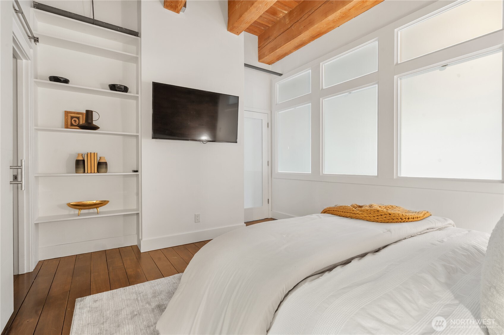 210 S 3rd Avenue Unit: 2D