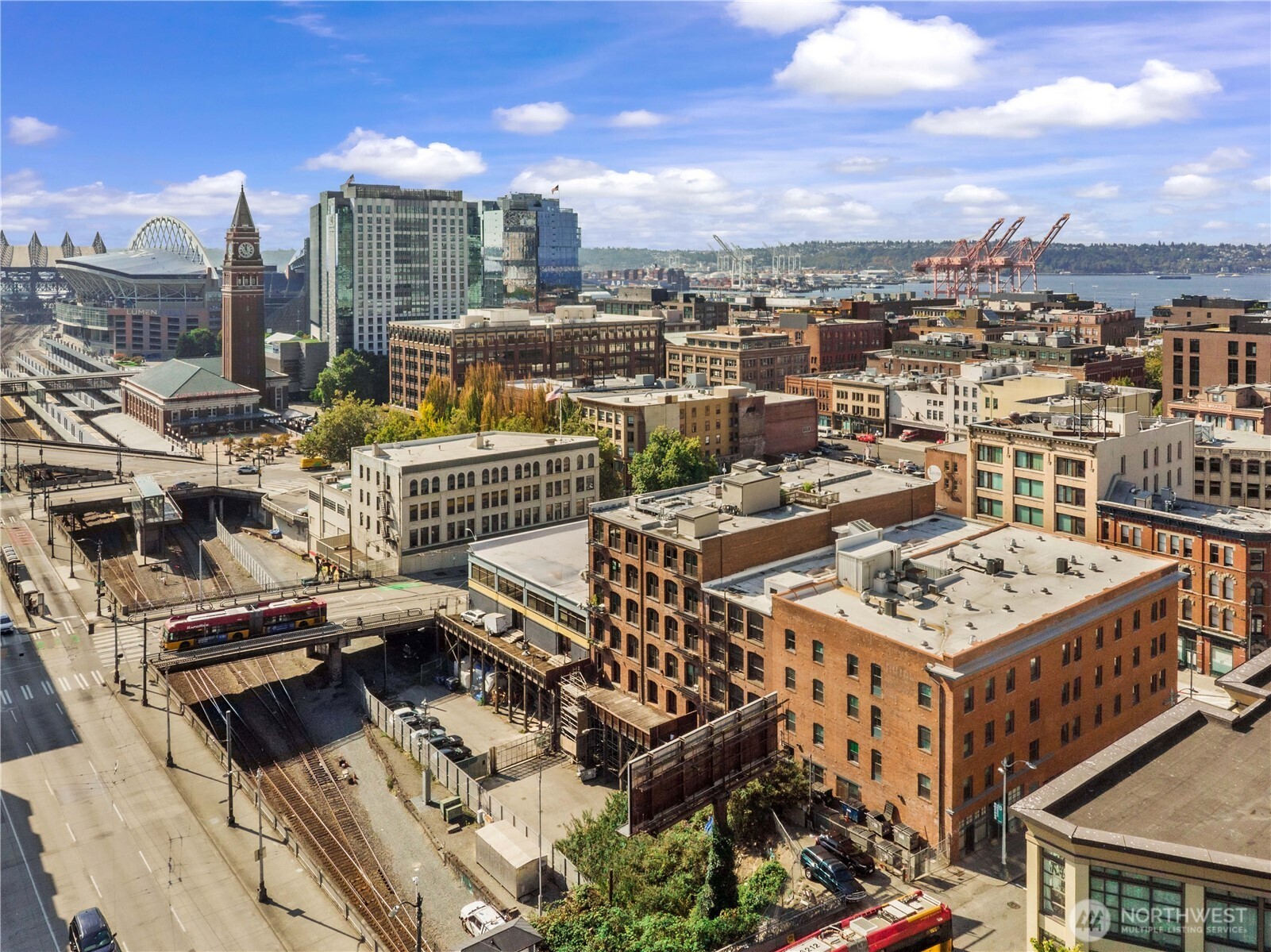 210 S 3rd Avenue Unit: 2D