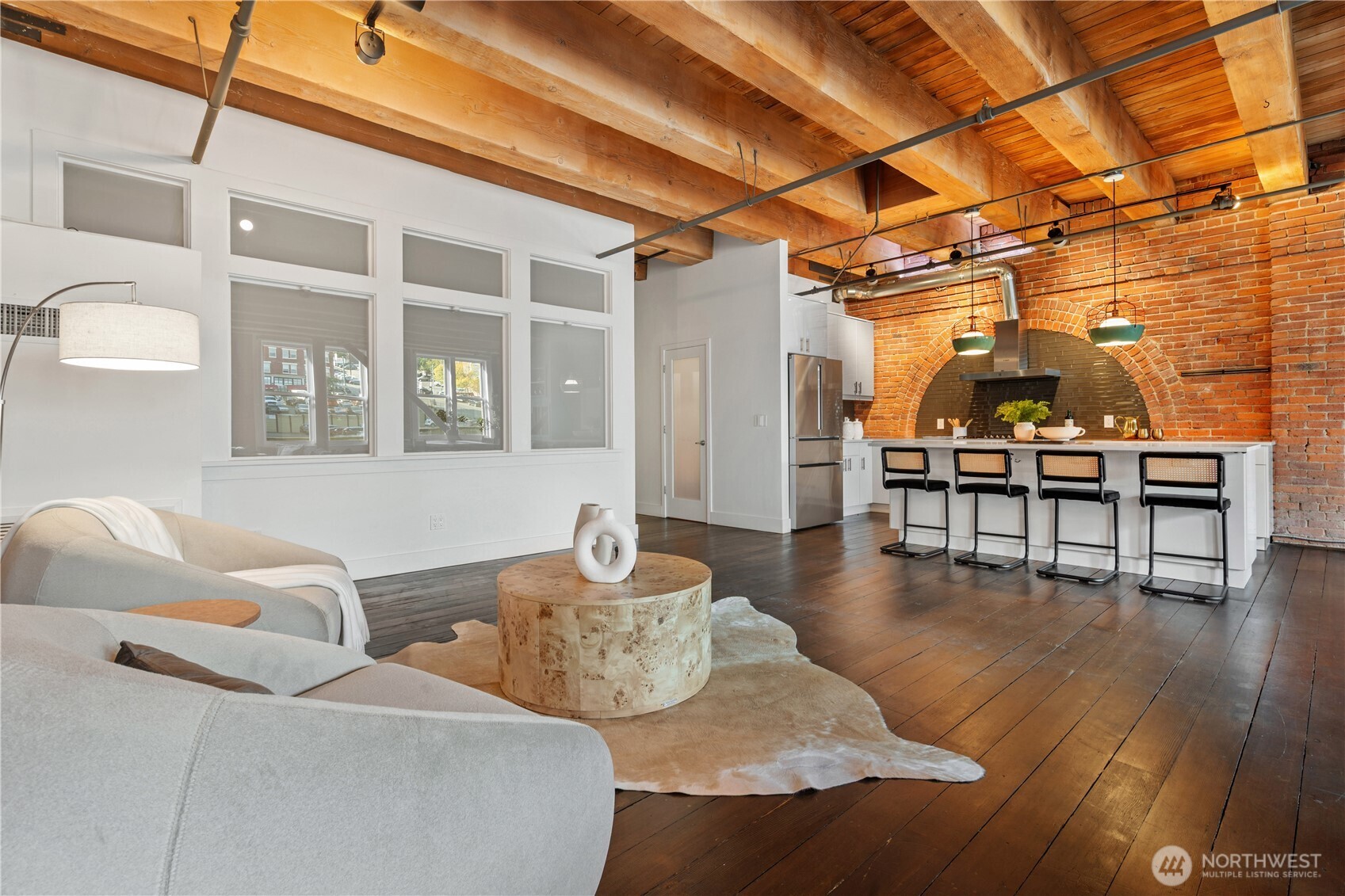 210 S 3rd Avenue Unit: 2D