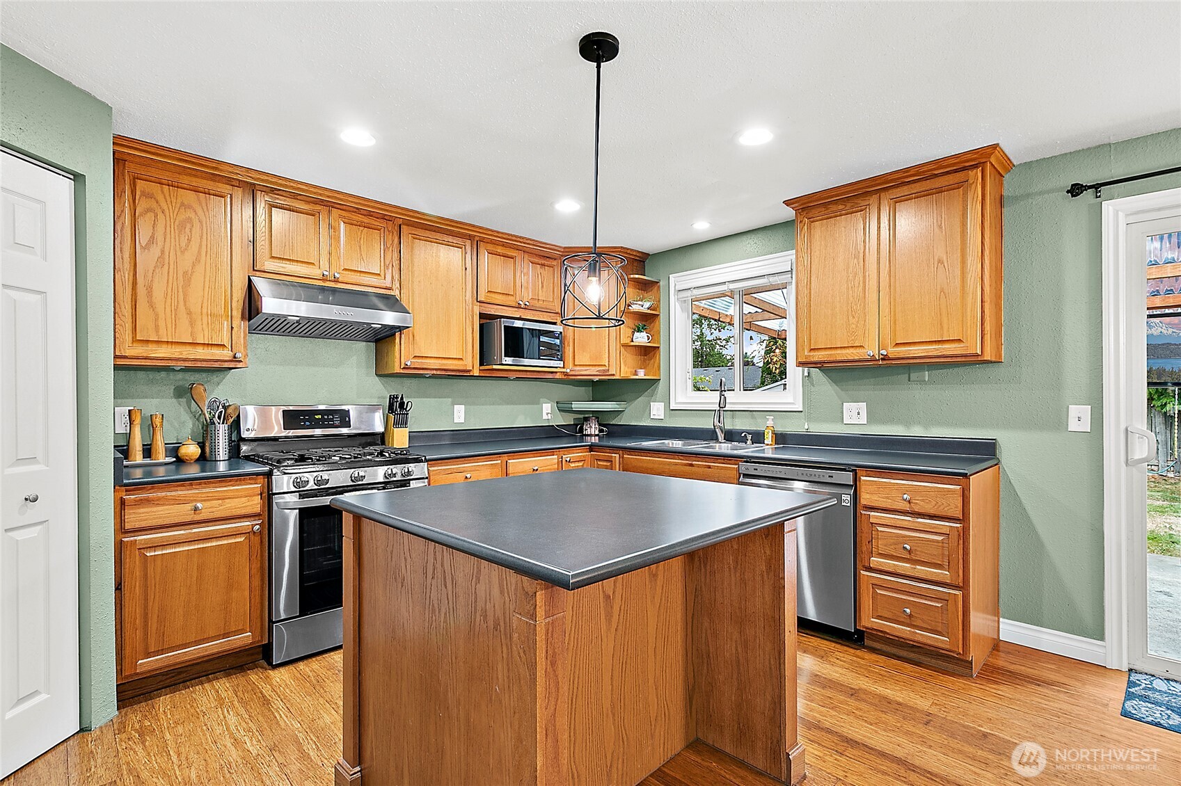 11812 SE 253rd Street