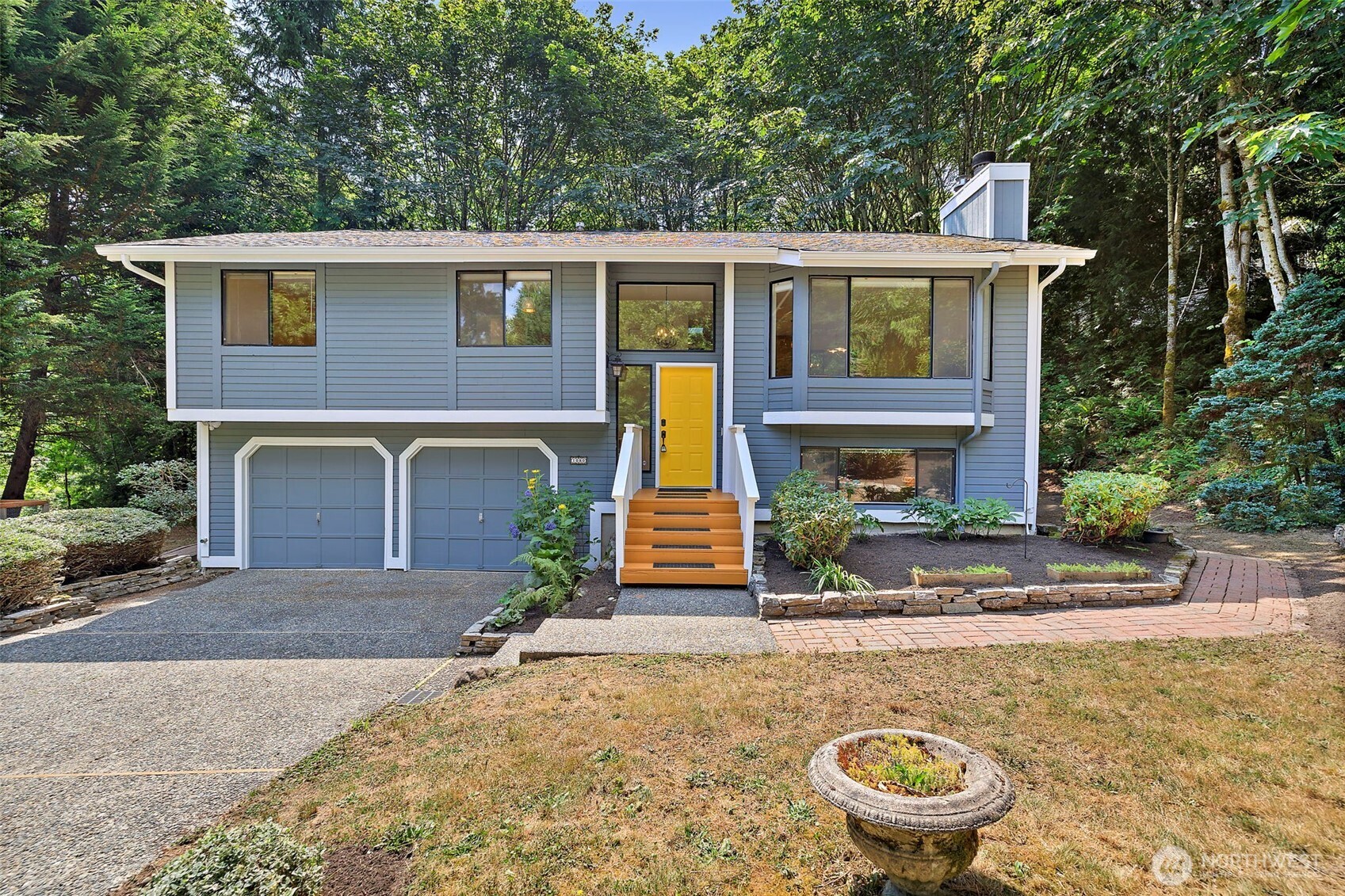 1080 Ridgewood Circle SW