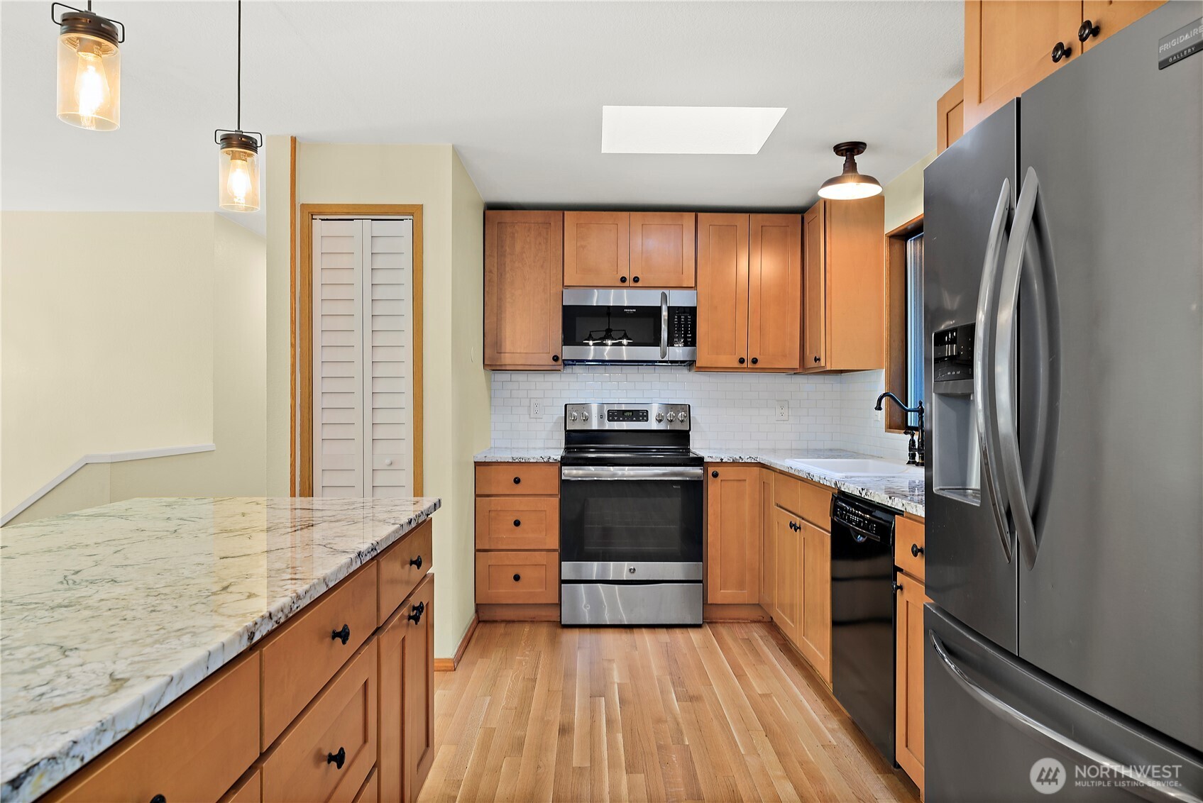 1080 Ridgewood Circle SW