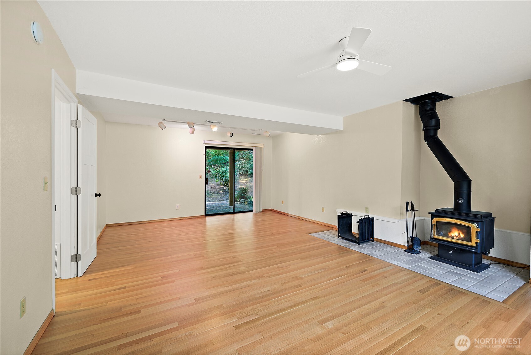 1080 Ridgewood Circle SW