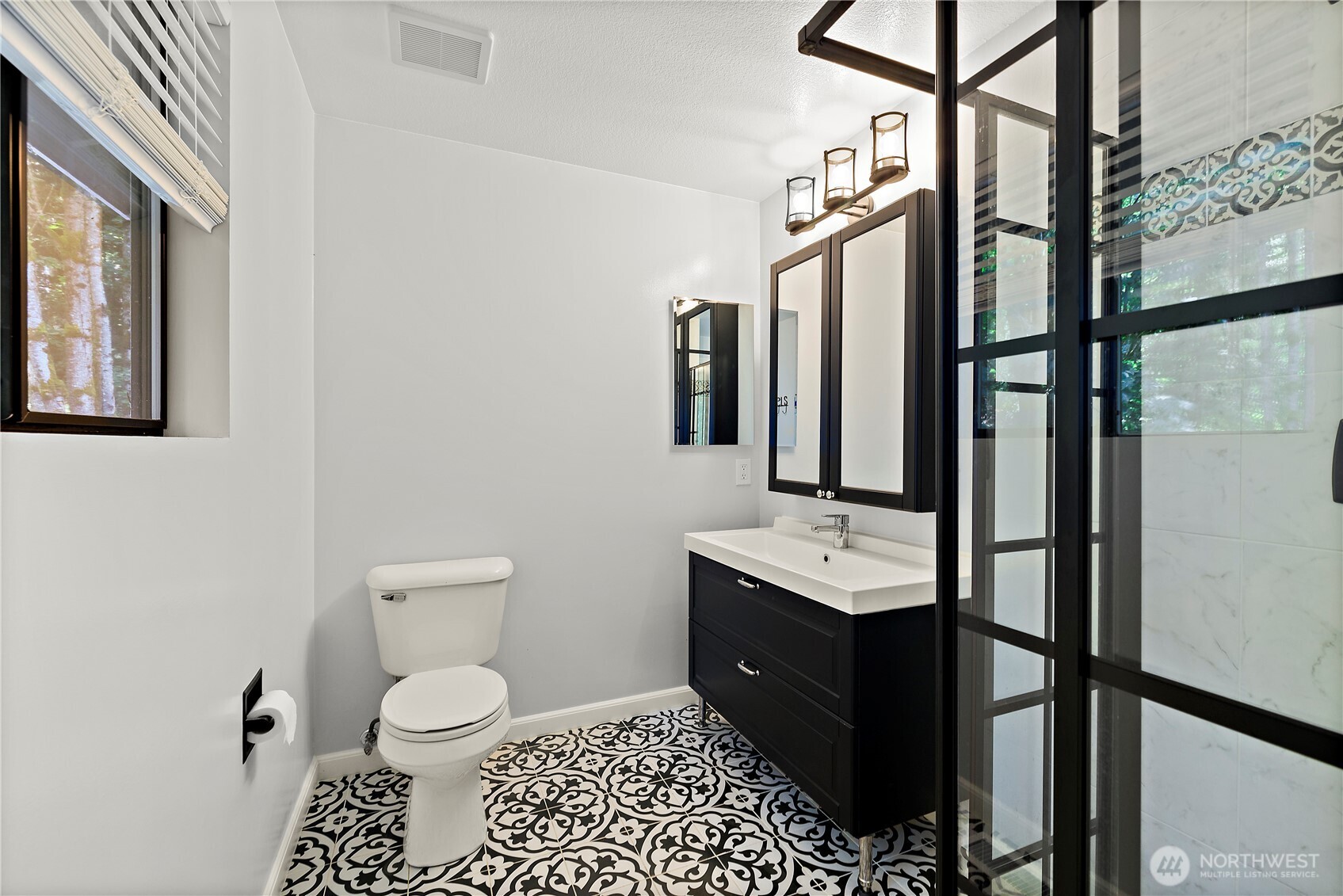 1080 Ridgewood Circle SW