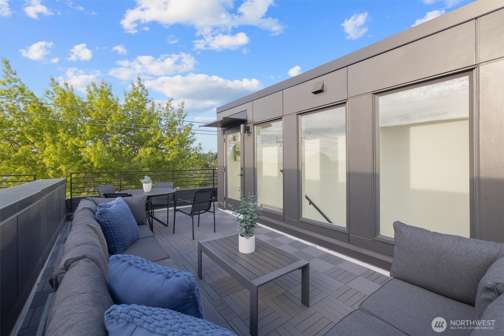 6604 Carleton Avenue S Unit: B