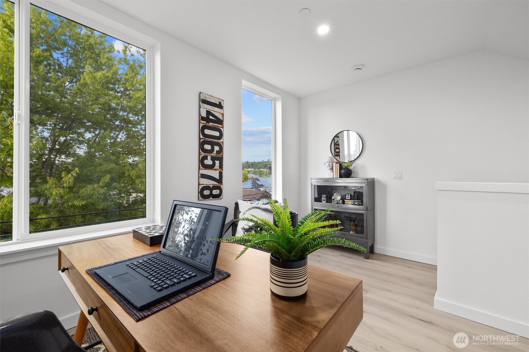 6604 Carleton Avenue S Unit: B