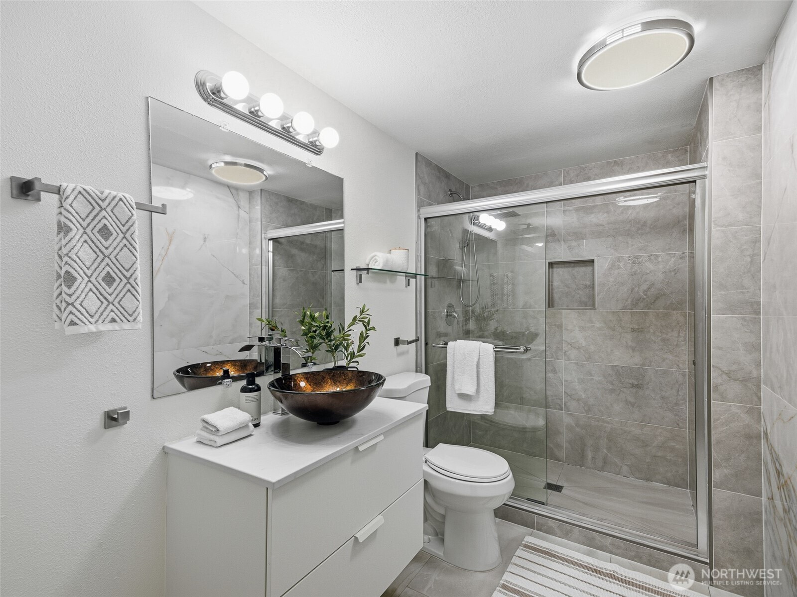 1213 N 43rd Street