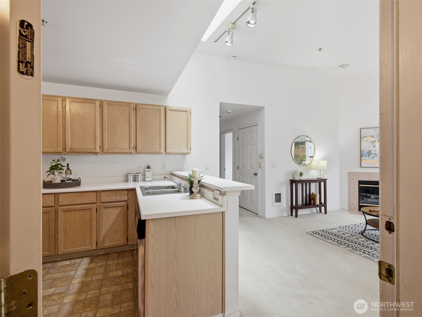 1733 NW 59th Street Unit: 301
