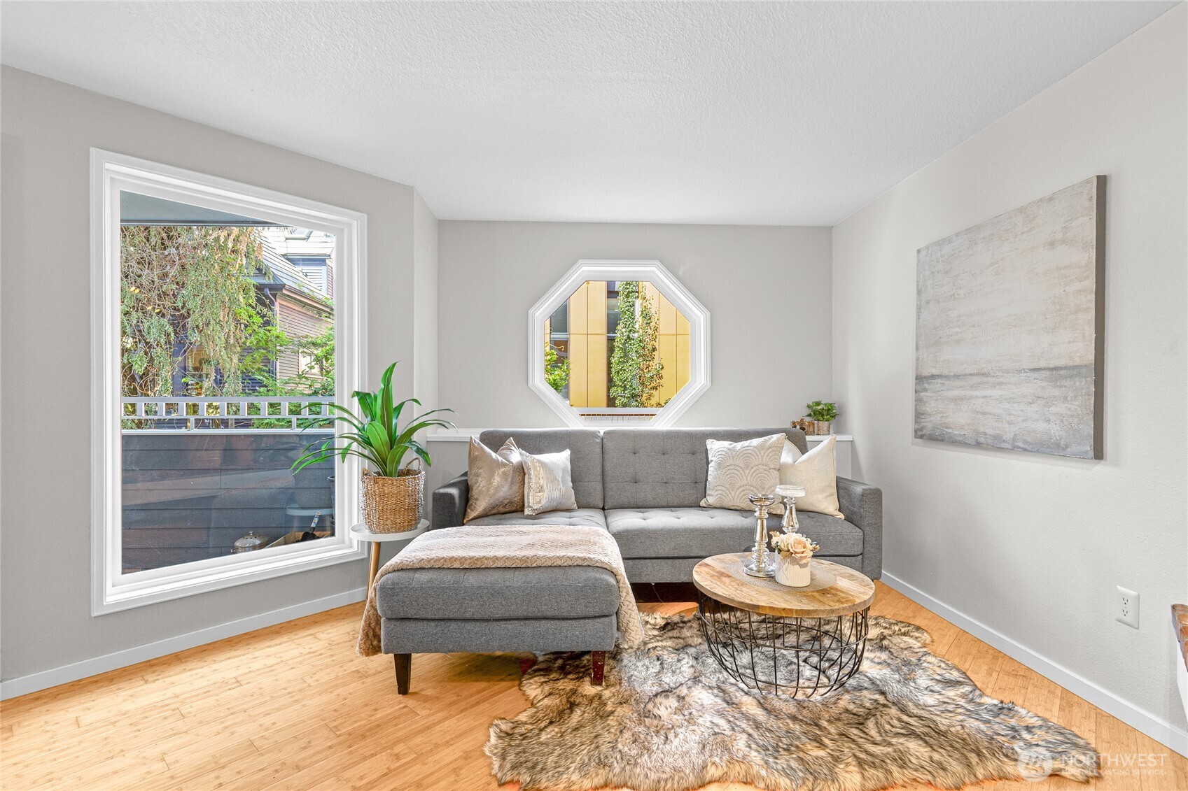 303 13th Avenue E Unit: 102