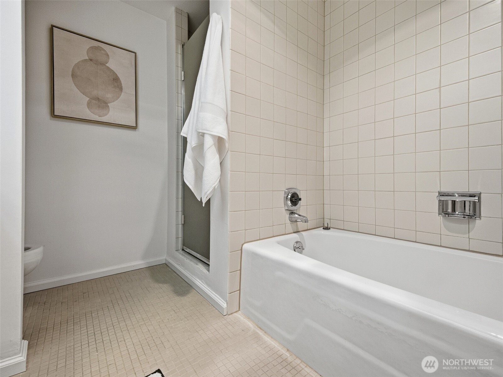 6321 Seaview Avenue NW Unit: 2