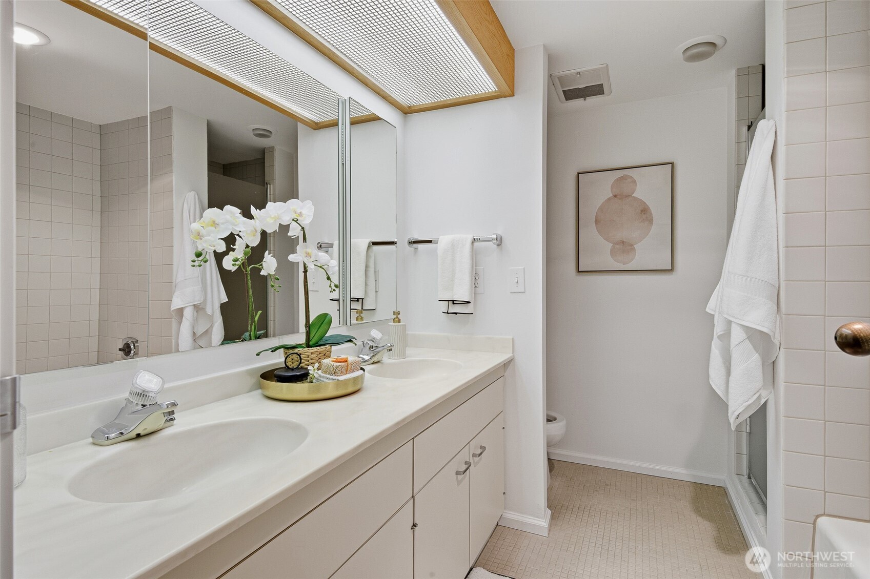 6321 Seaview Avenue NW Unit: 2