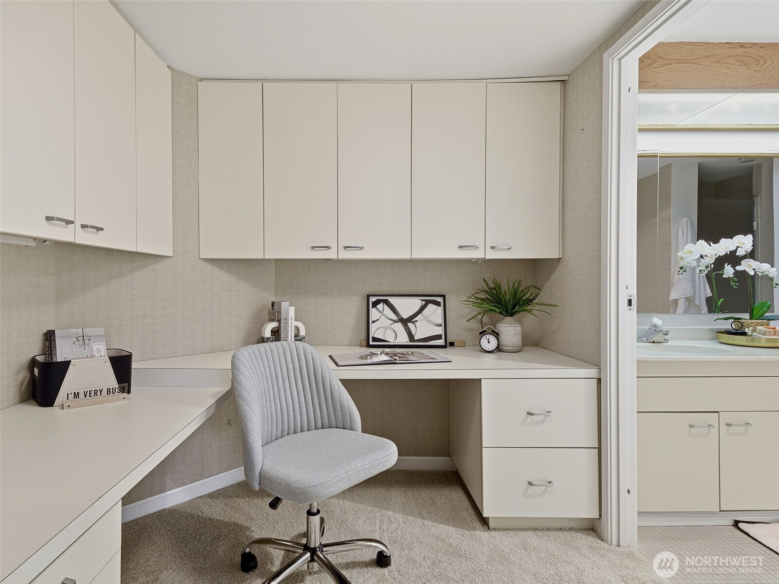 6321 Seaview Avenue NW Unit: 2