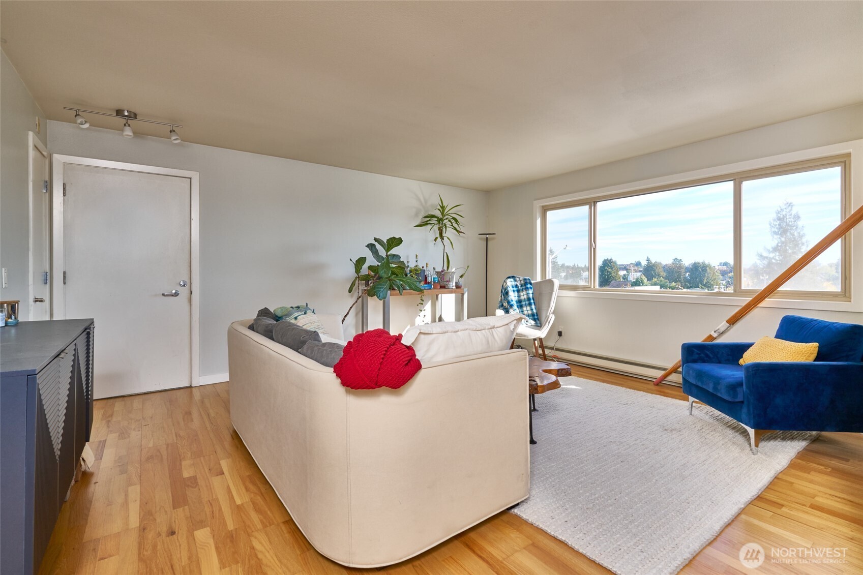 812 N 42nd Street Unit: 301