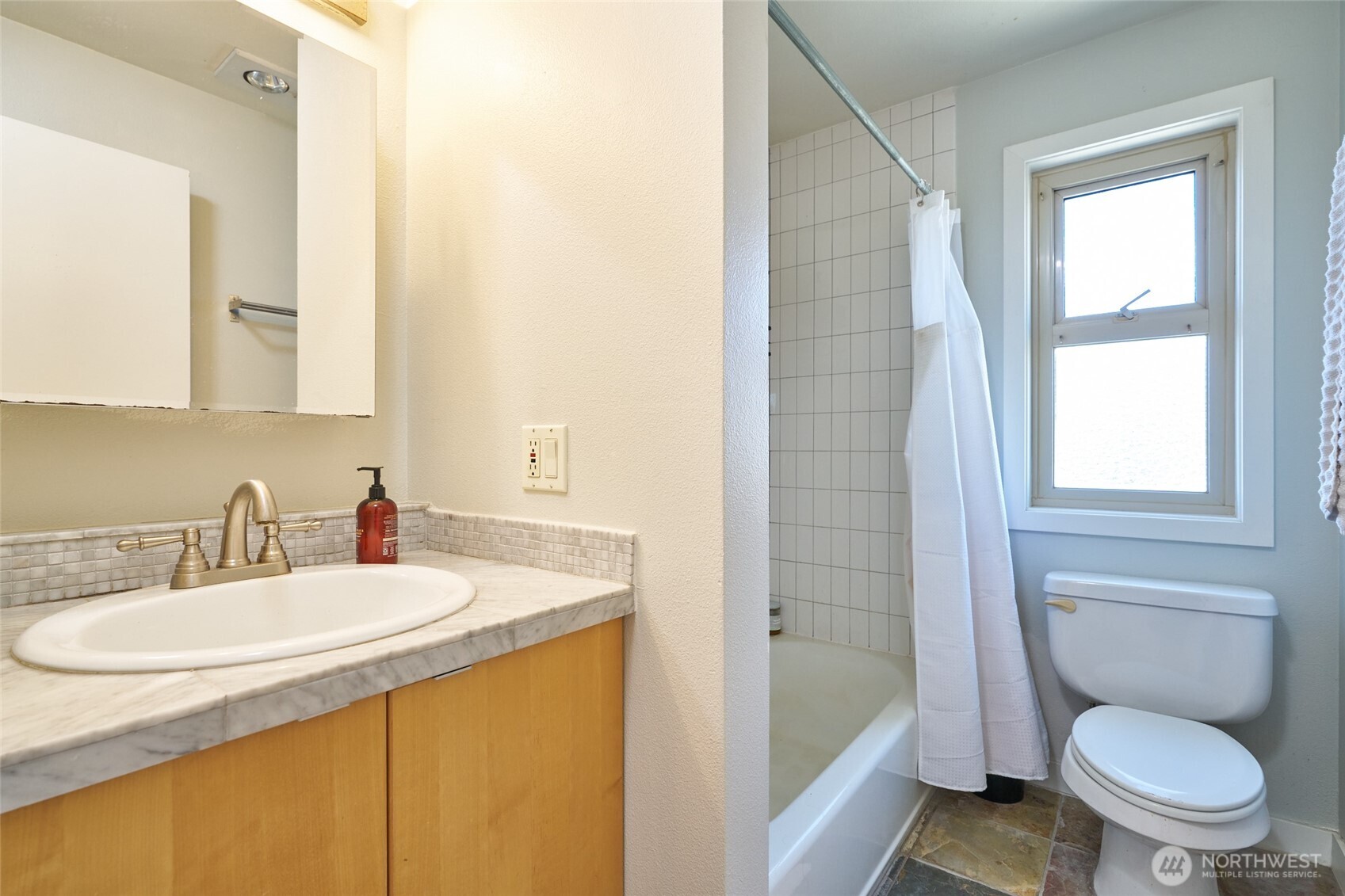812 N 42nd Street Unit: 301