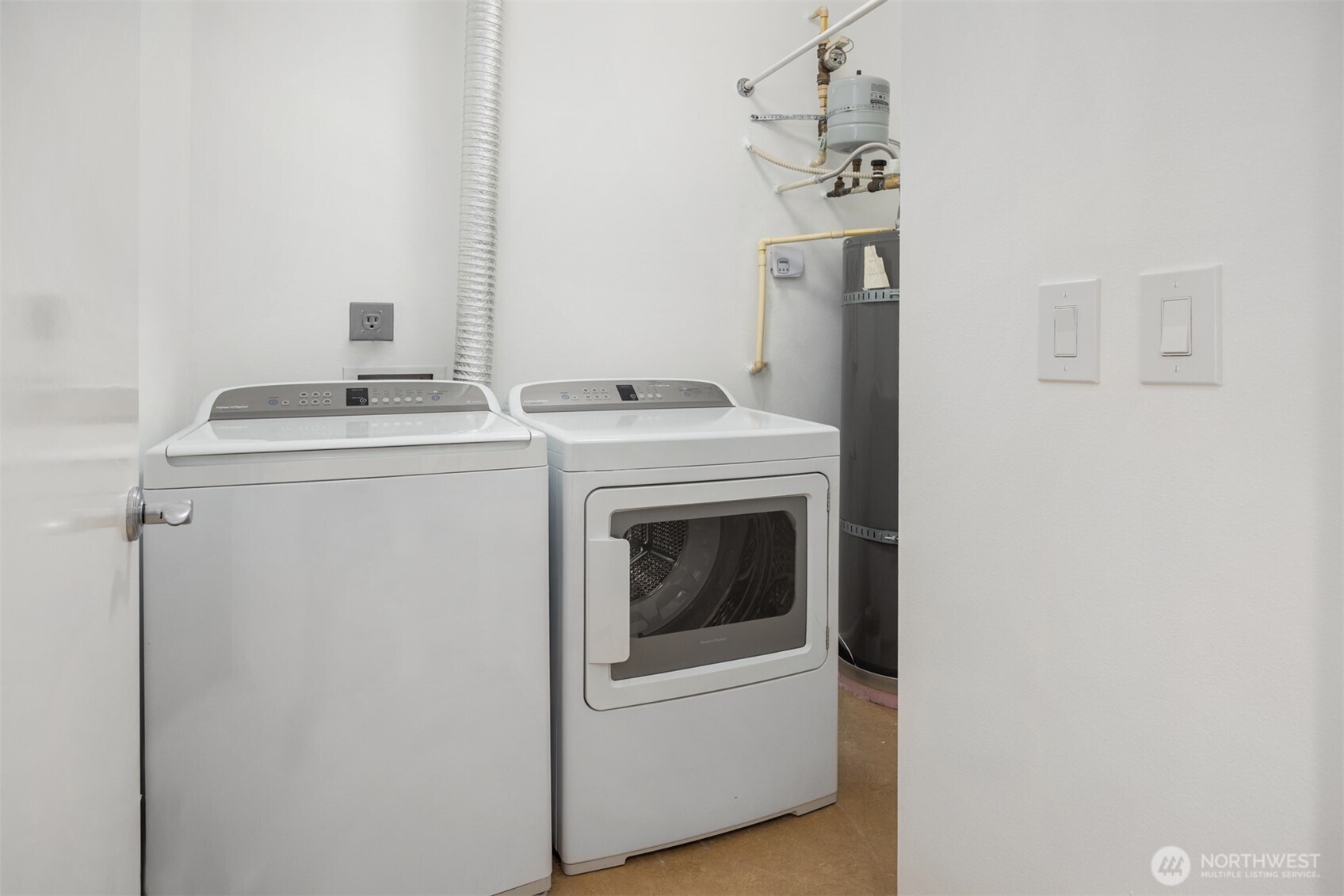 11004 NE 11th Street Unit: 407