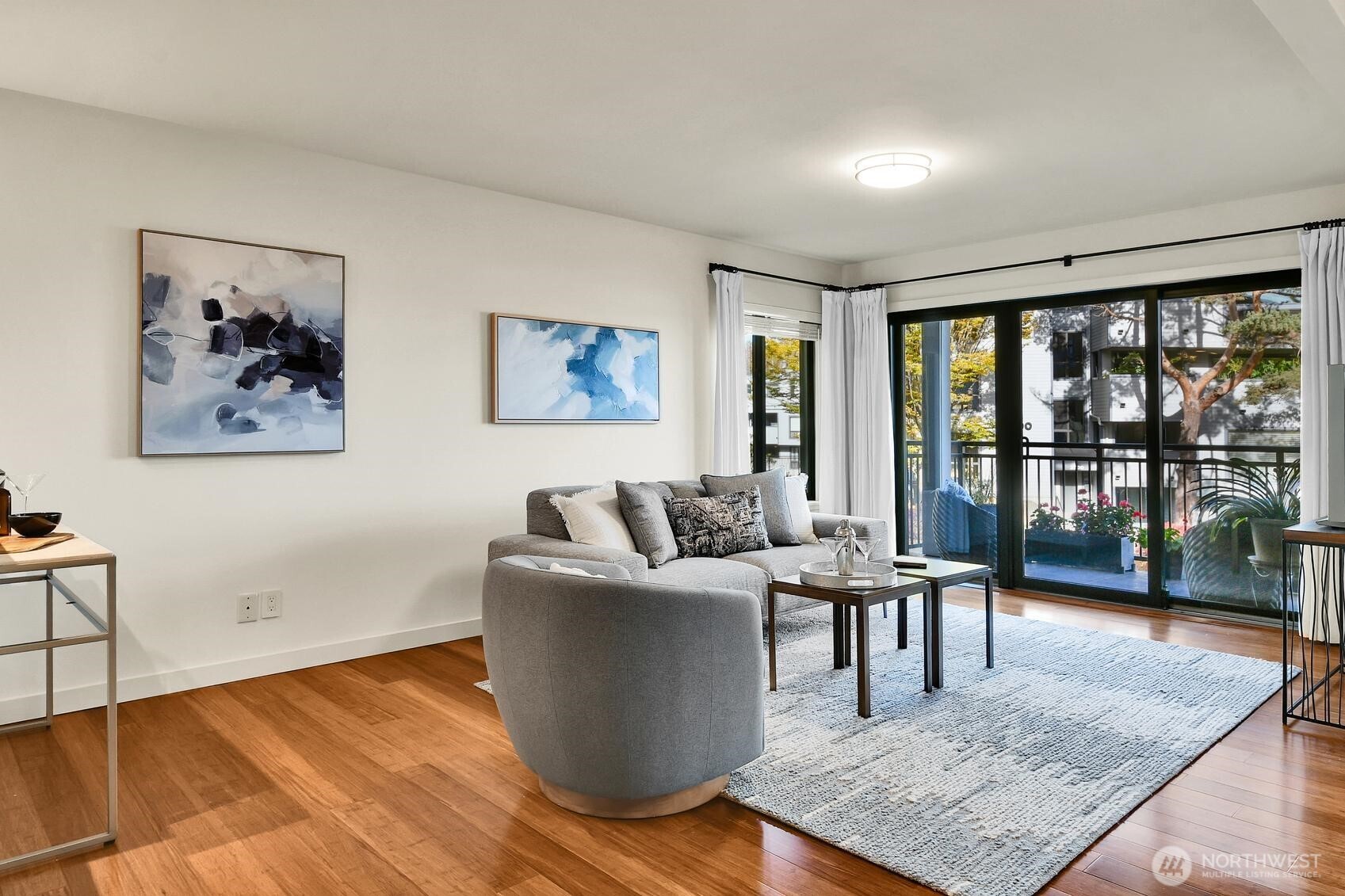 3640 26th Place W Unit: 101-B