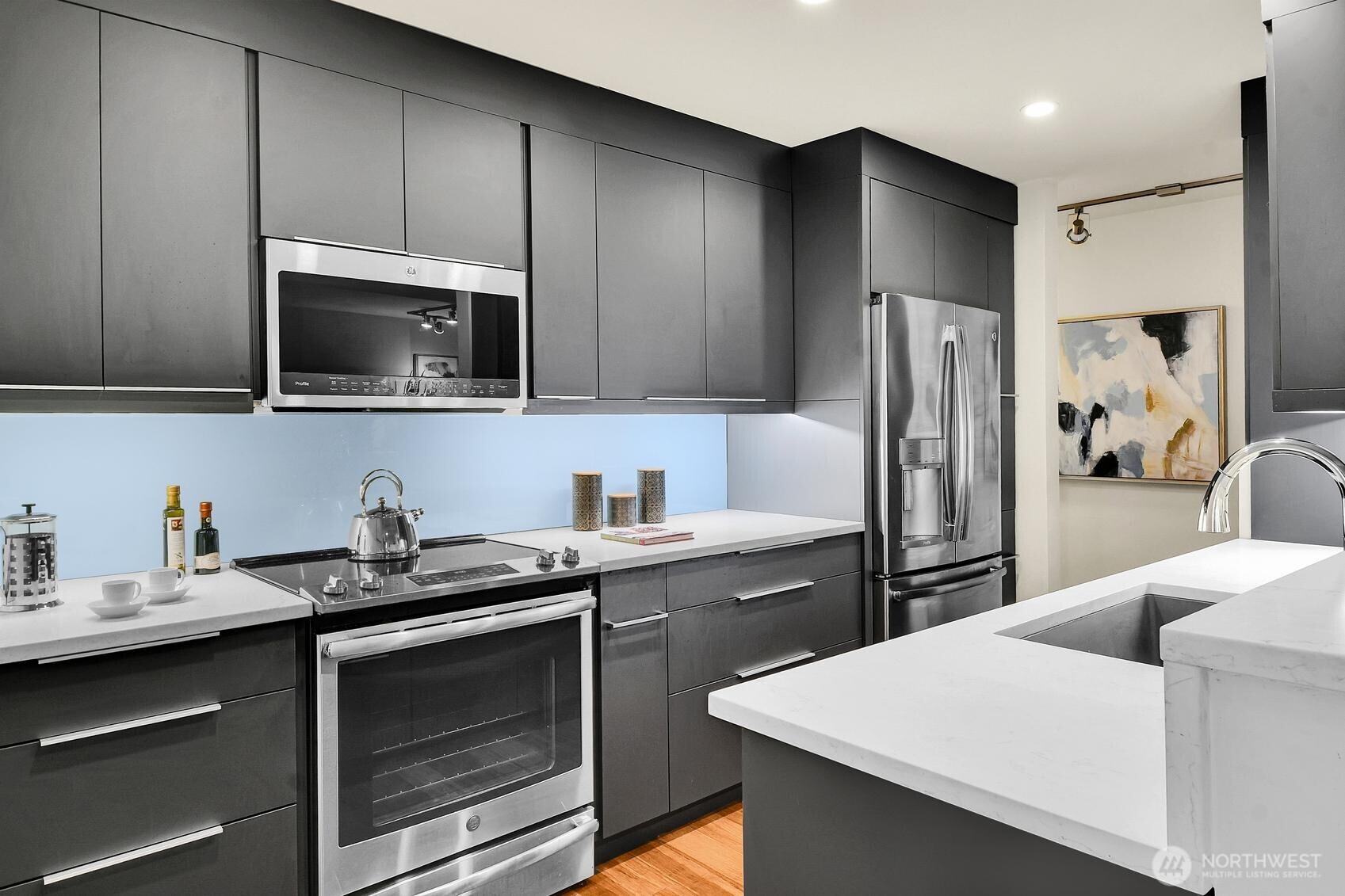 3640 26th Place W Unit: 101-B