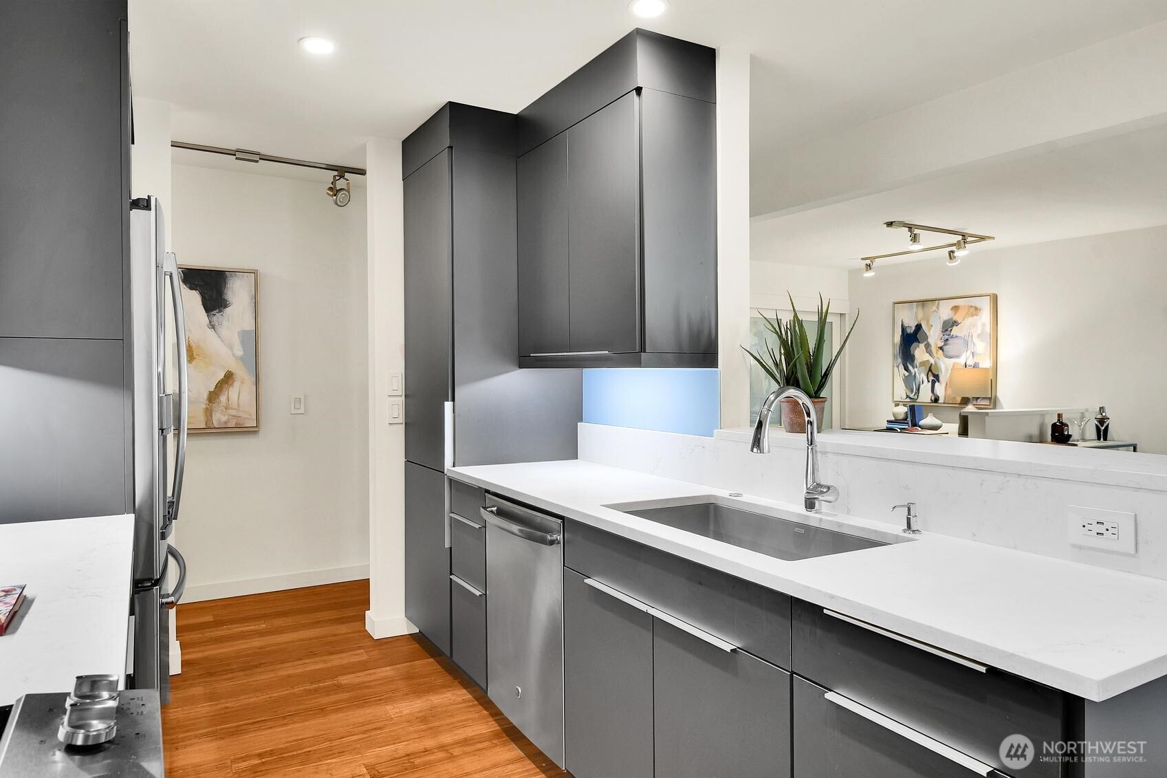 3640 26th Place W Unit: 101-B