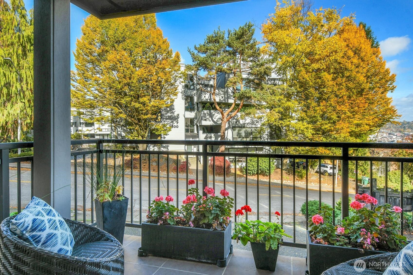 3640 26th Place W Unit: 101-B