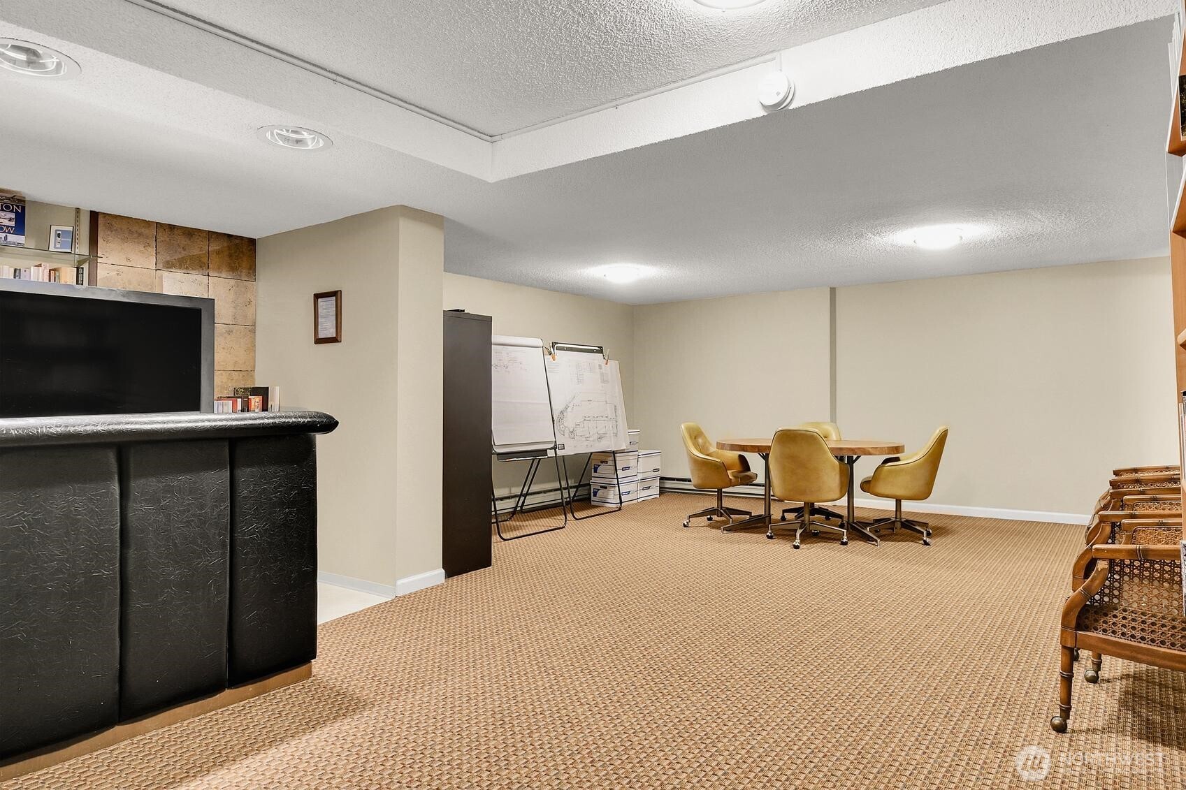 3640 26th Place W Unit: 101-B